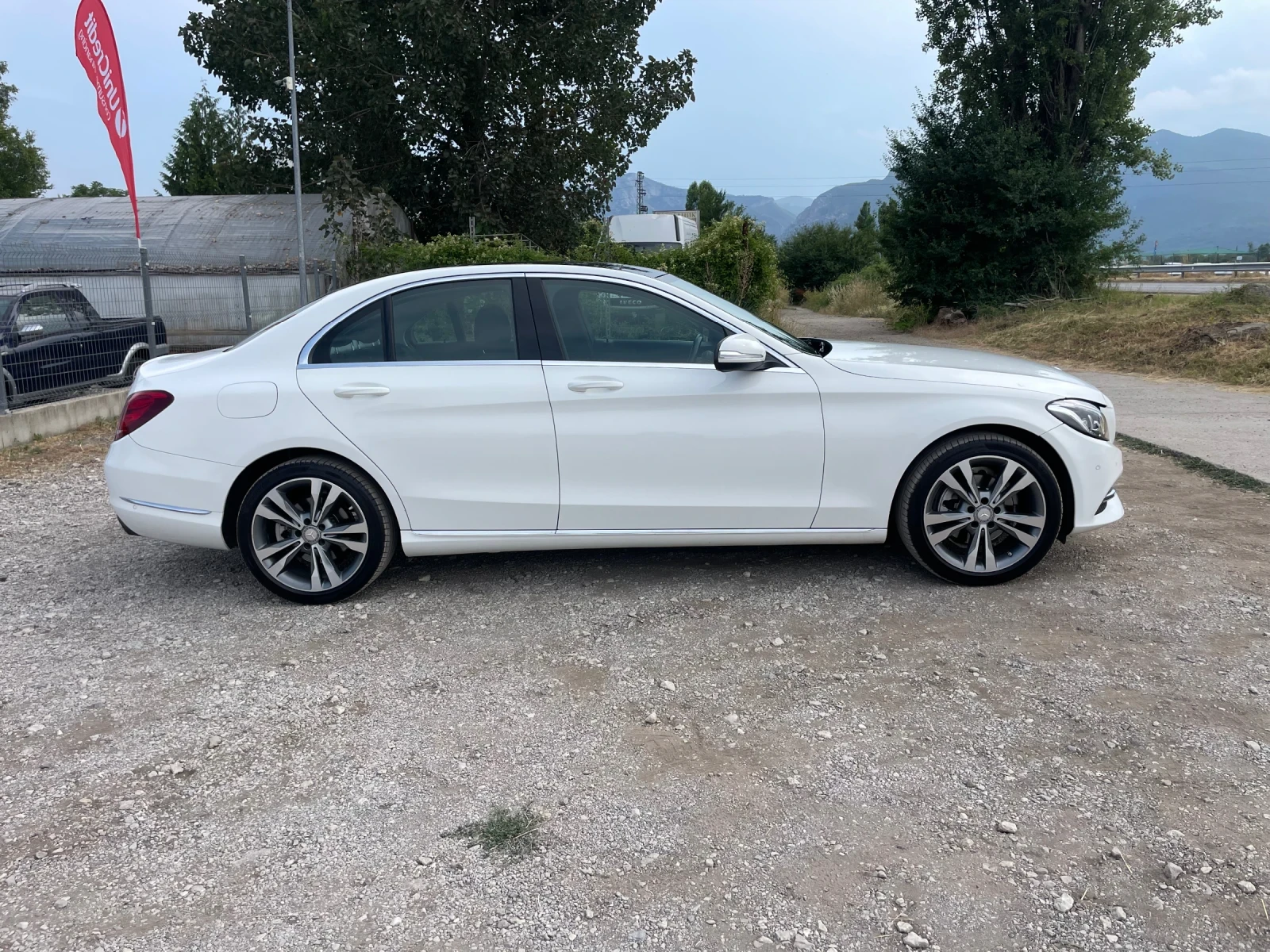 Mercedes-Benz C 220 2.2CDI-170-NAVI-LED-PANO-AMG - изображение 4