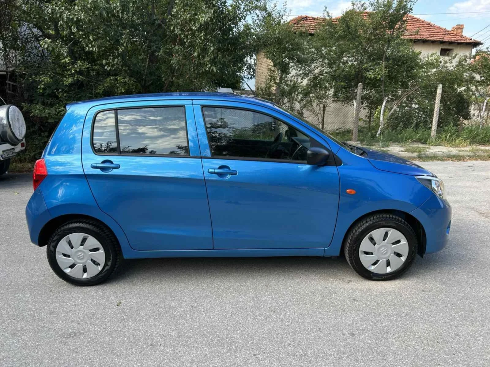 Suzuki Celerio  - изображение 3