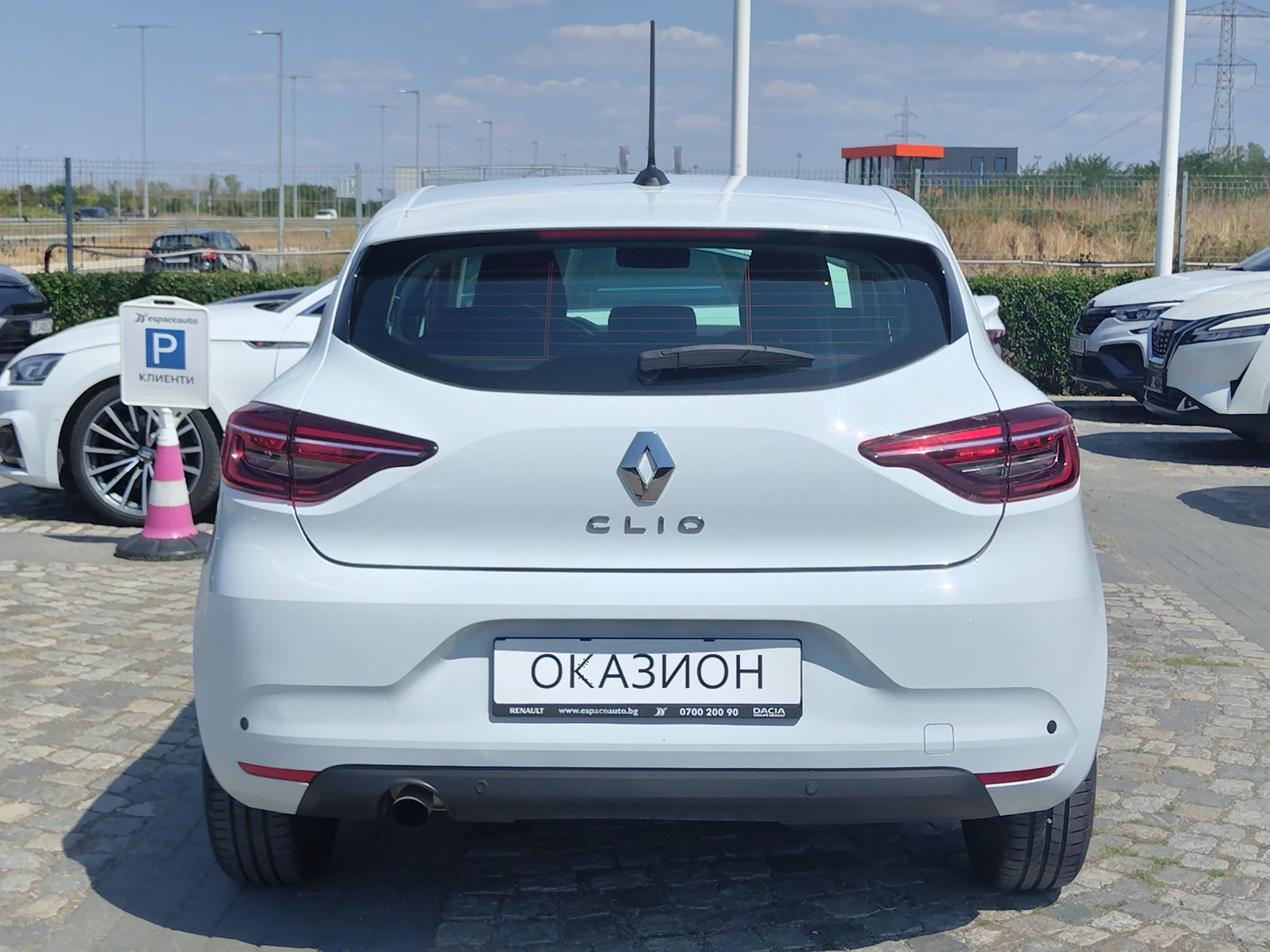 Renault Clio 1.0TCe/ 100к.с./Life - изображение 6