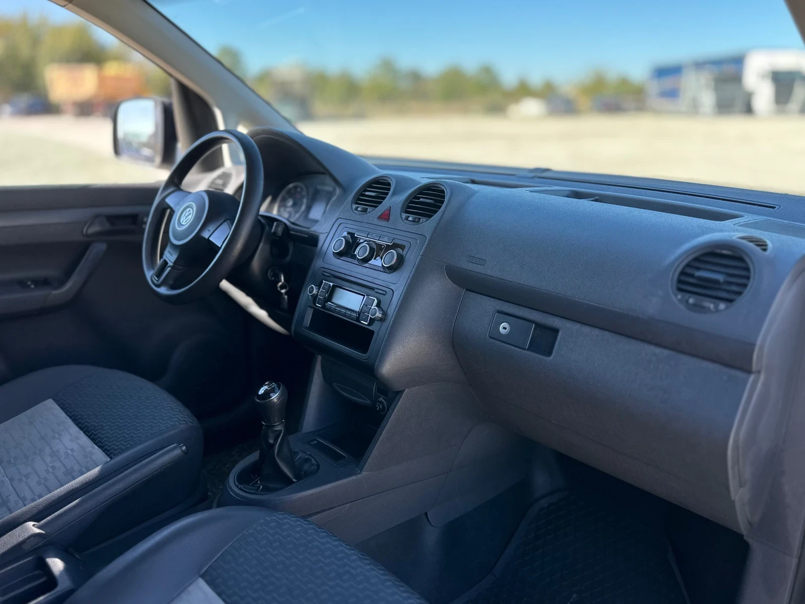 VW Caddy MAXI / ECO FUEL / 2.0i 109HP  - изображение 10