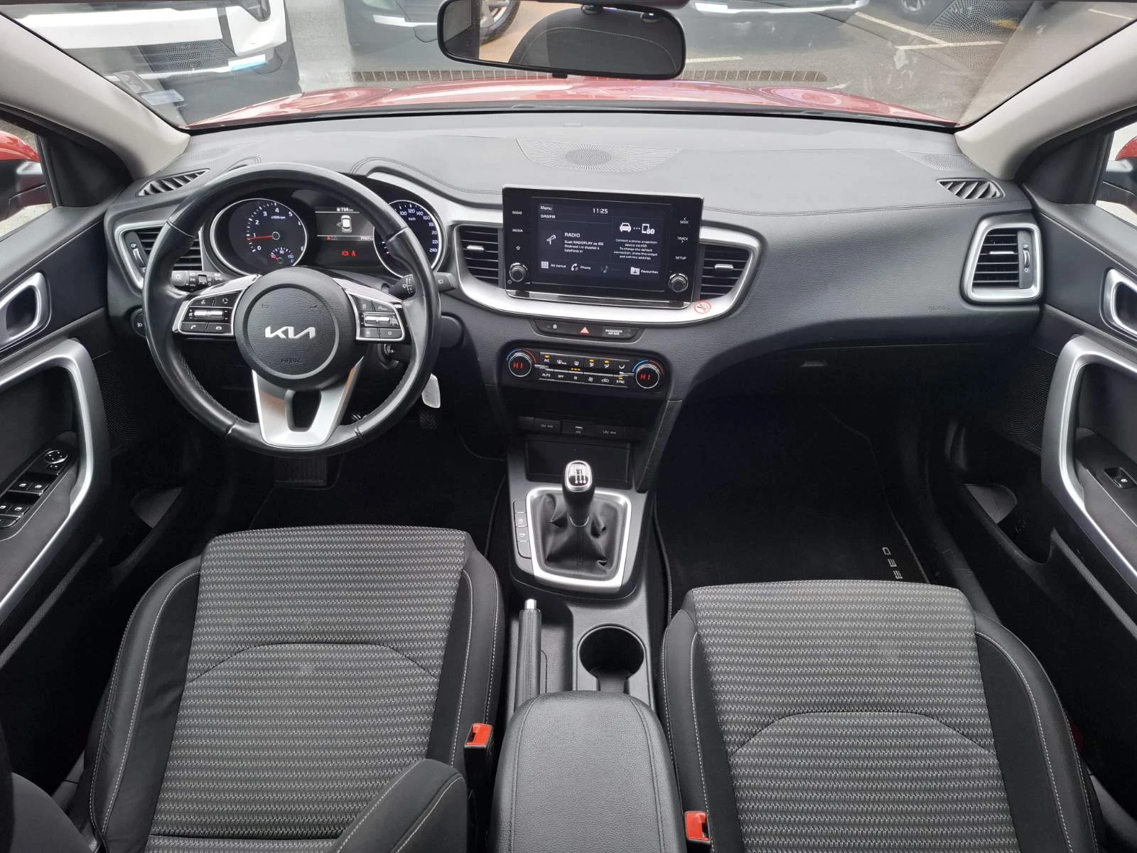 Kia XCeed 1.5 T-gdi Comfort Гаранция - изображение 8