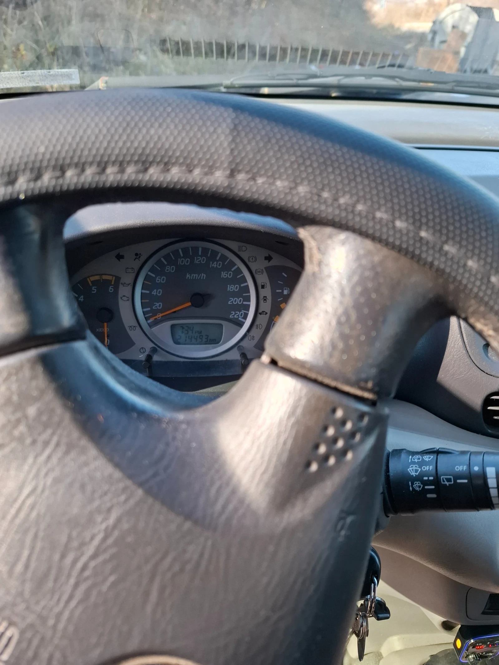 Nissan Almera tino 2, 2 DI | Mobile.bg   9