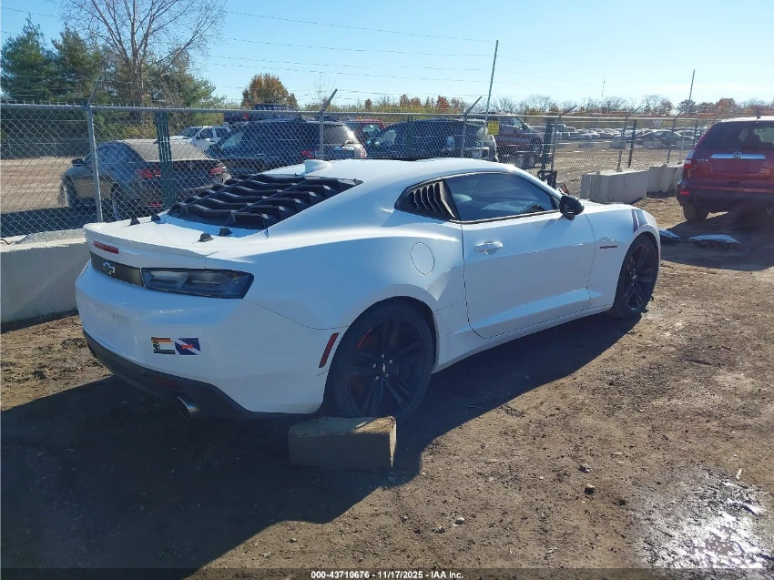 Chevrolet Camaro 1LT/КАМЕРА/FASTBACK - изображение 8