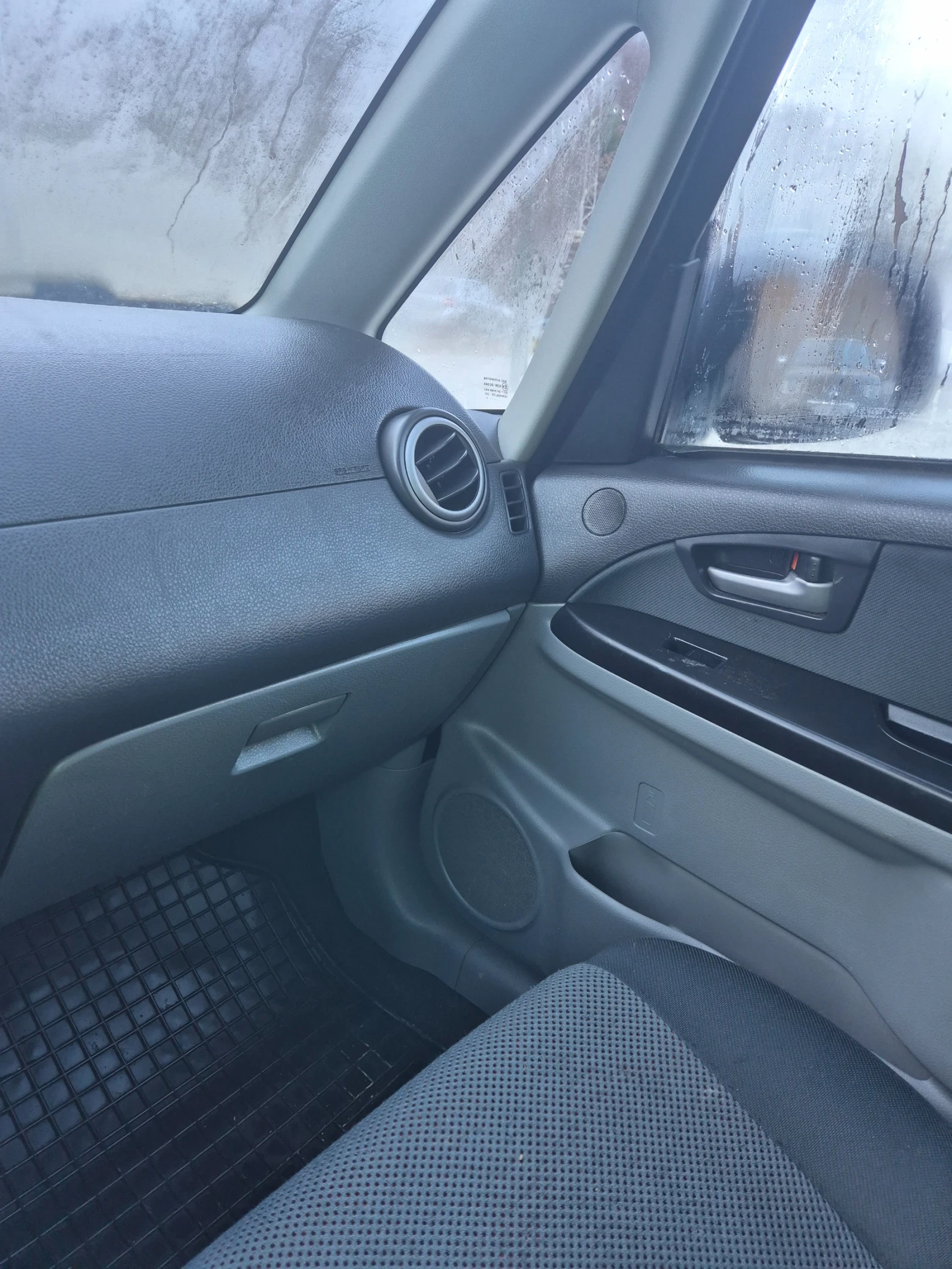 Suzuki SX4  - изображение 9