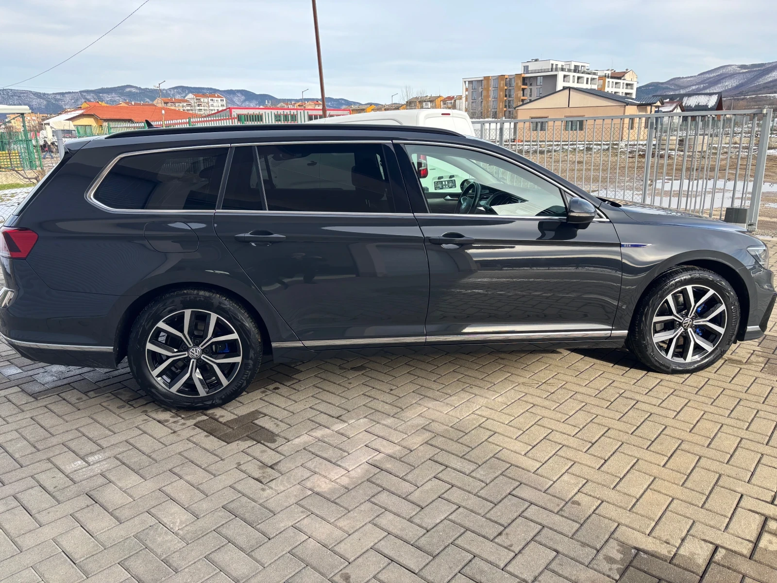 VW Passat 1.4 GTE Plug-in Hybrid �������� ������ ��. | Mobile.bg � ����������� 6