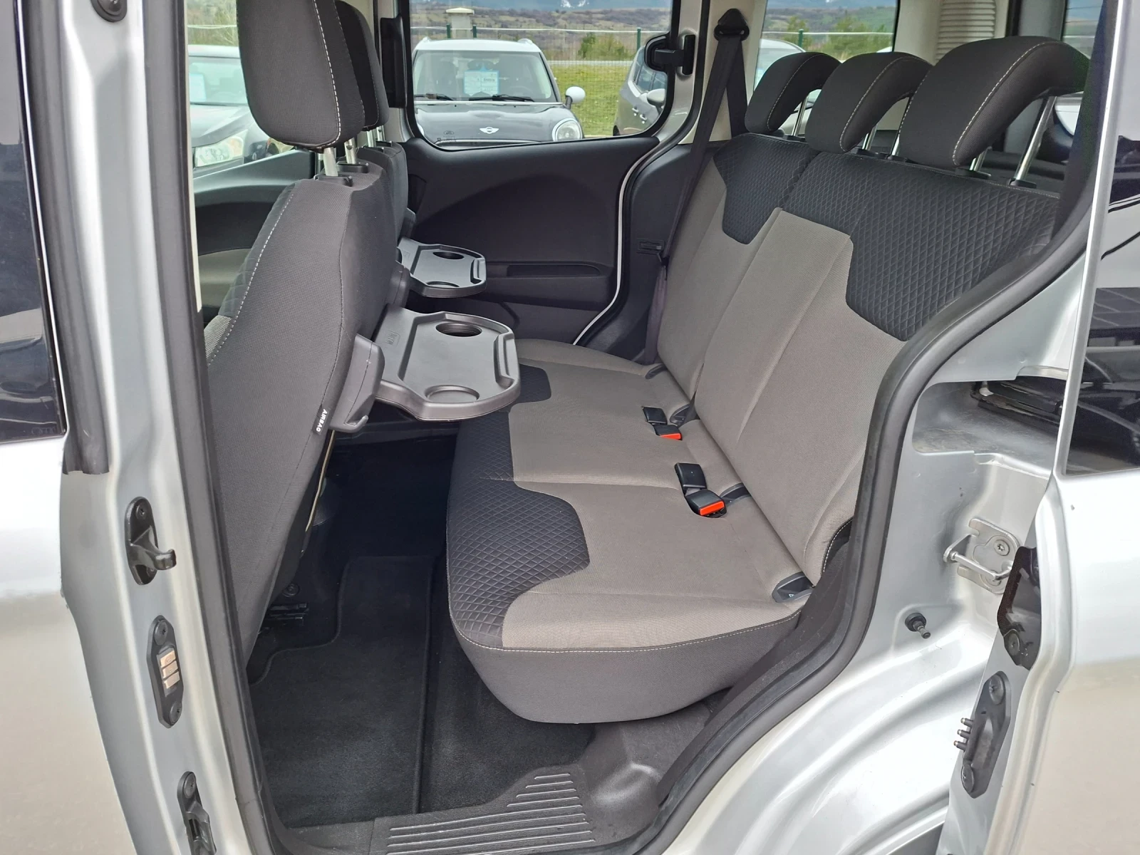 Ford Tourneo Connect 1, 5 tdci | Mobile.bg � ����������� 11