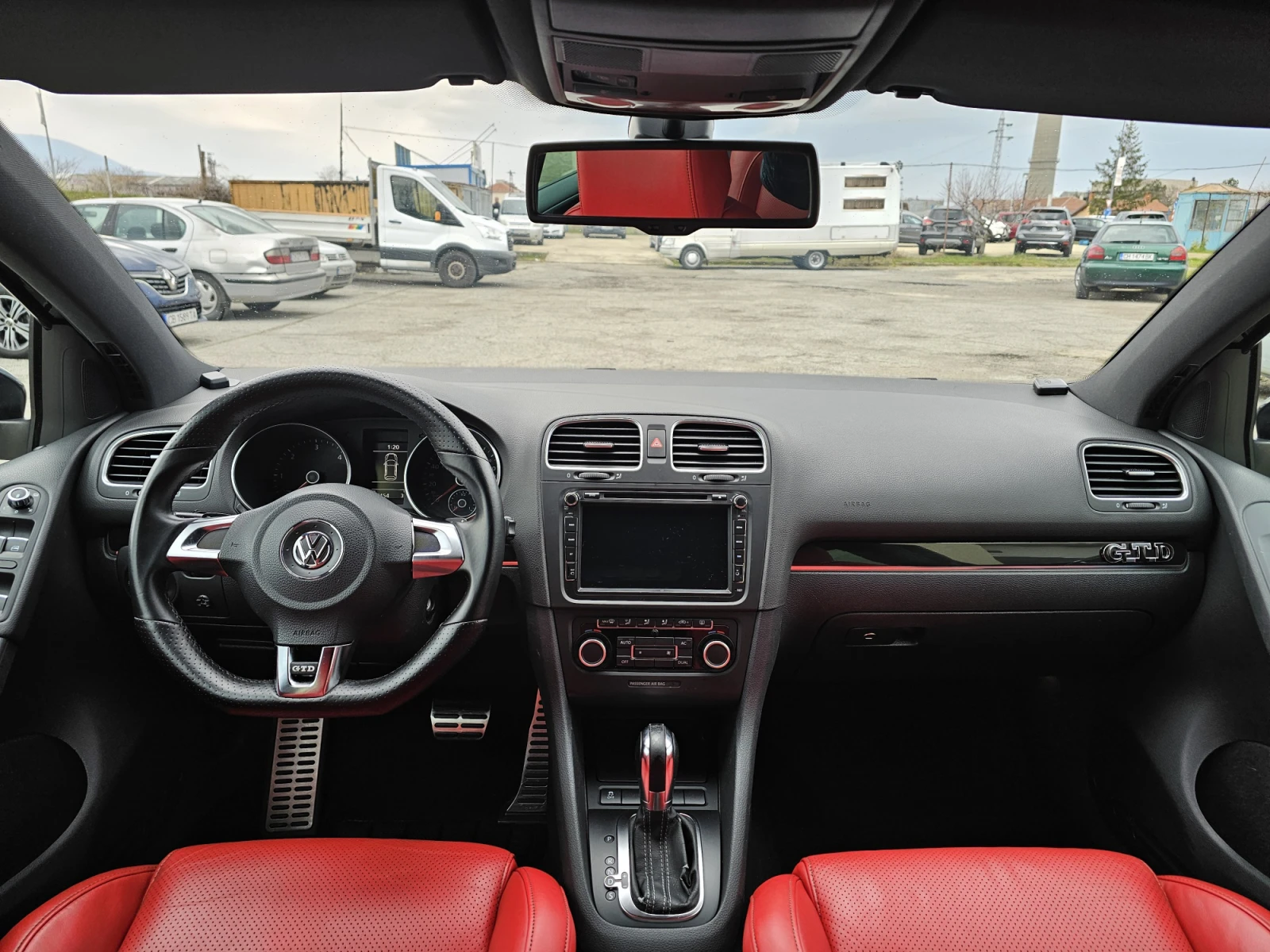 VW Golf GTD, снимка 13 - Автомобили и джипове - 53960361