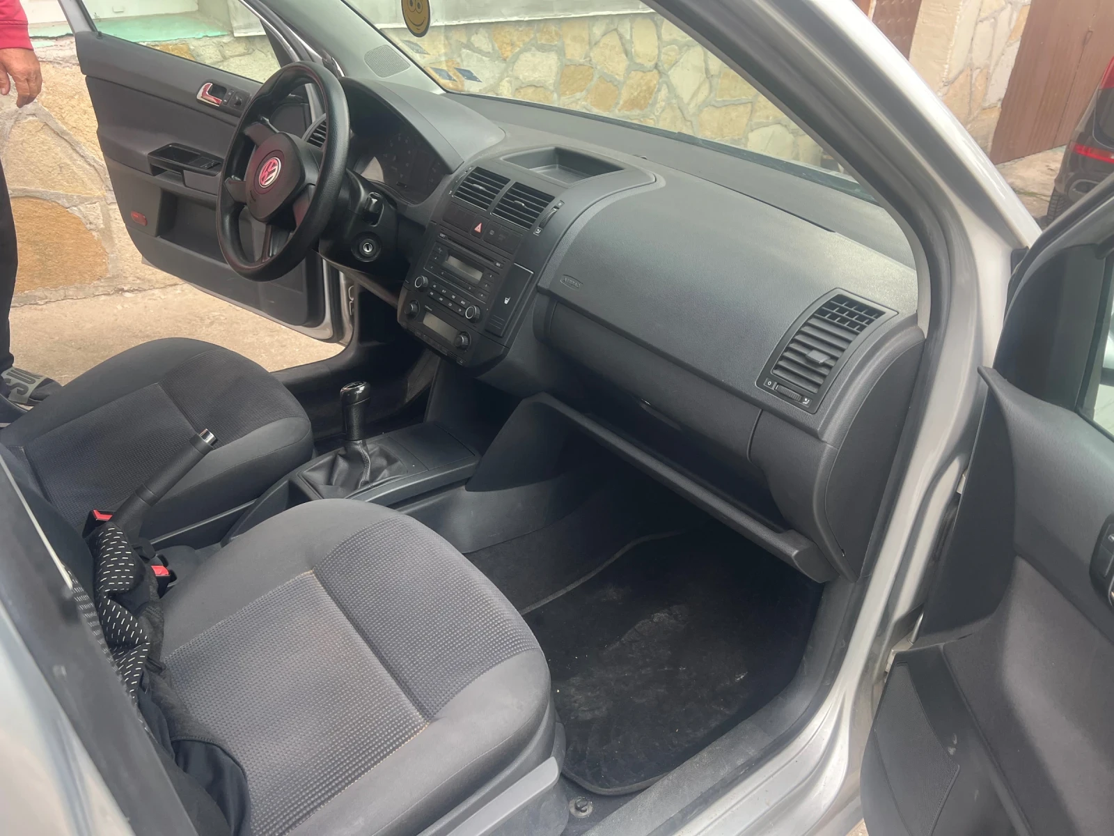 VW Polo, снимка 8 - Автомобили и джипове - 54609631