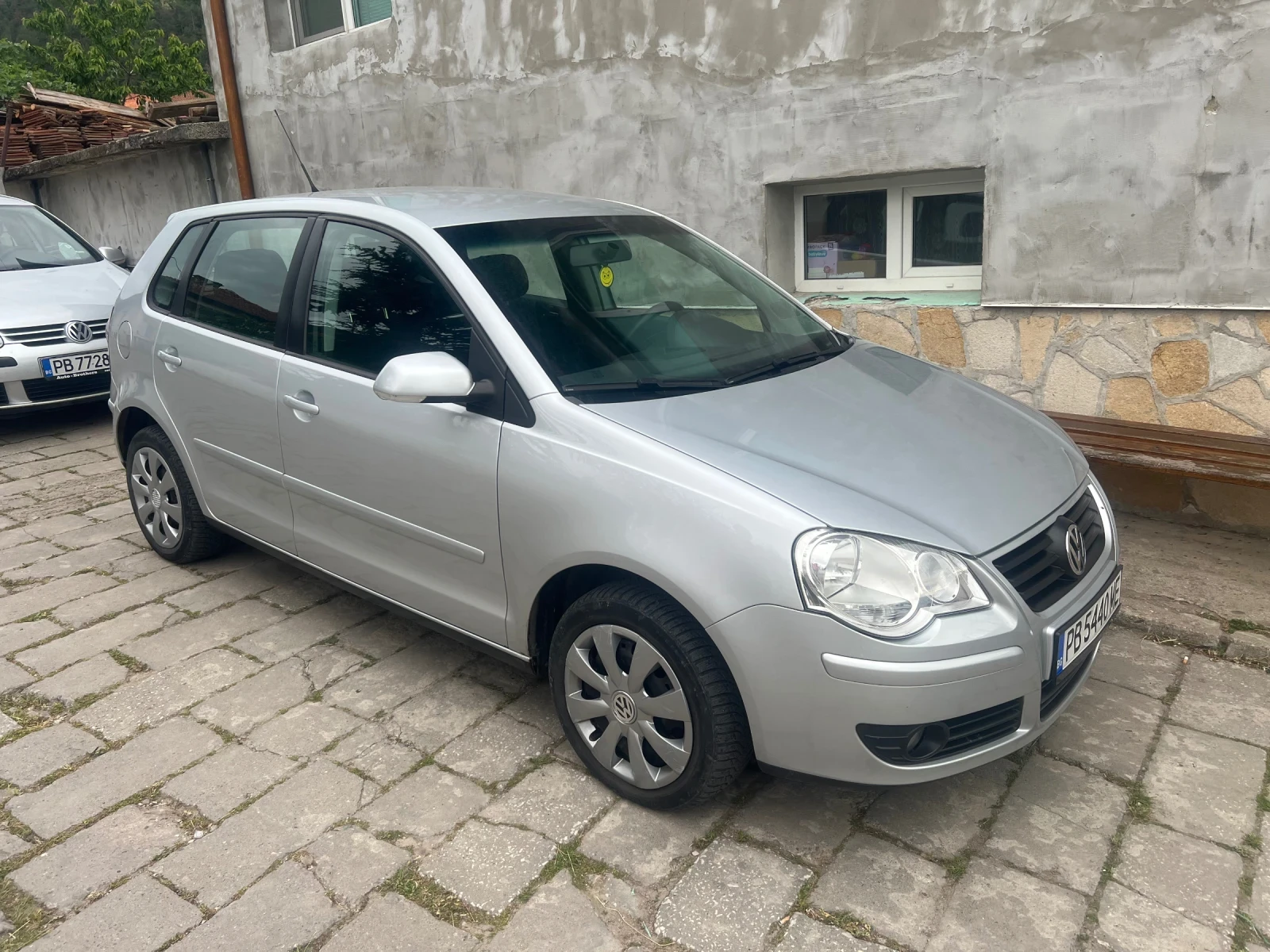VW Polo
