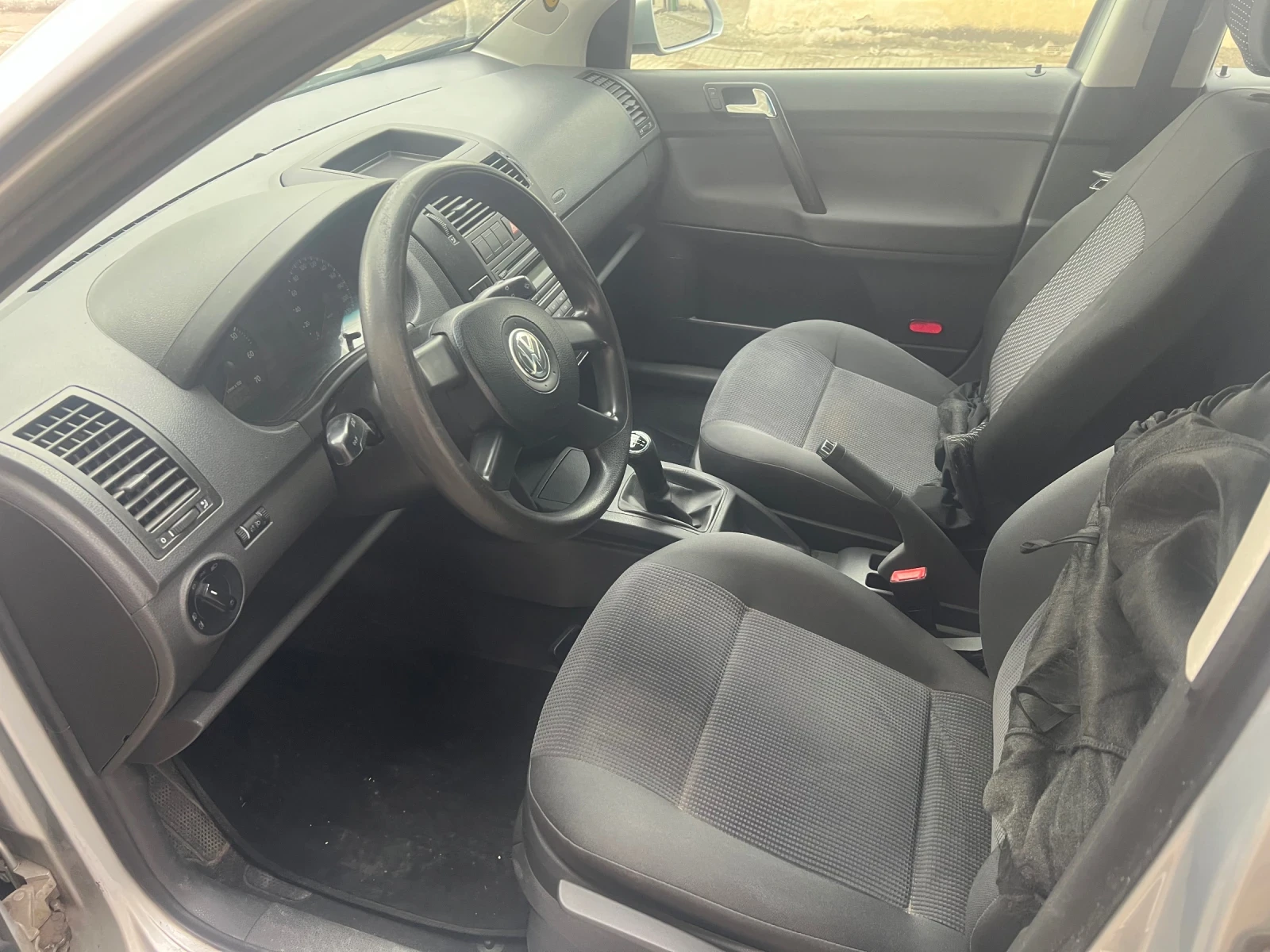 VW Polo, снимка 7 - Автомобили и джипове - 54609631