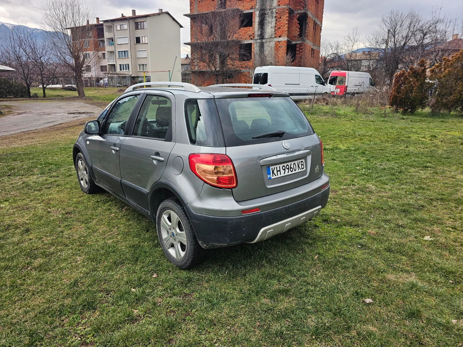 Fiat Sedici 1, 9 JTD 4X4 120.к.с, снимка 8 - Автомобили и джипове - 55405705