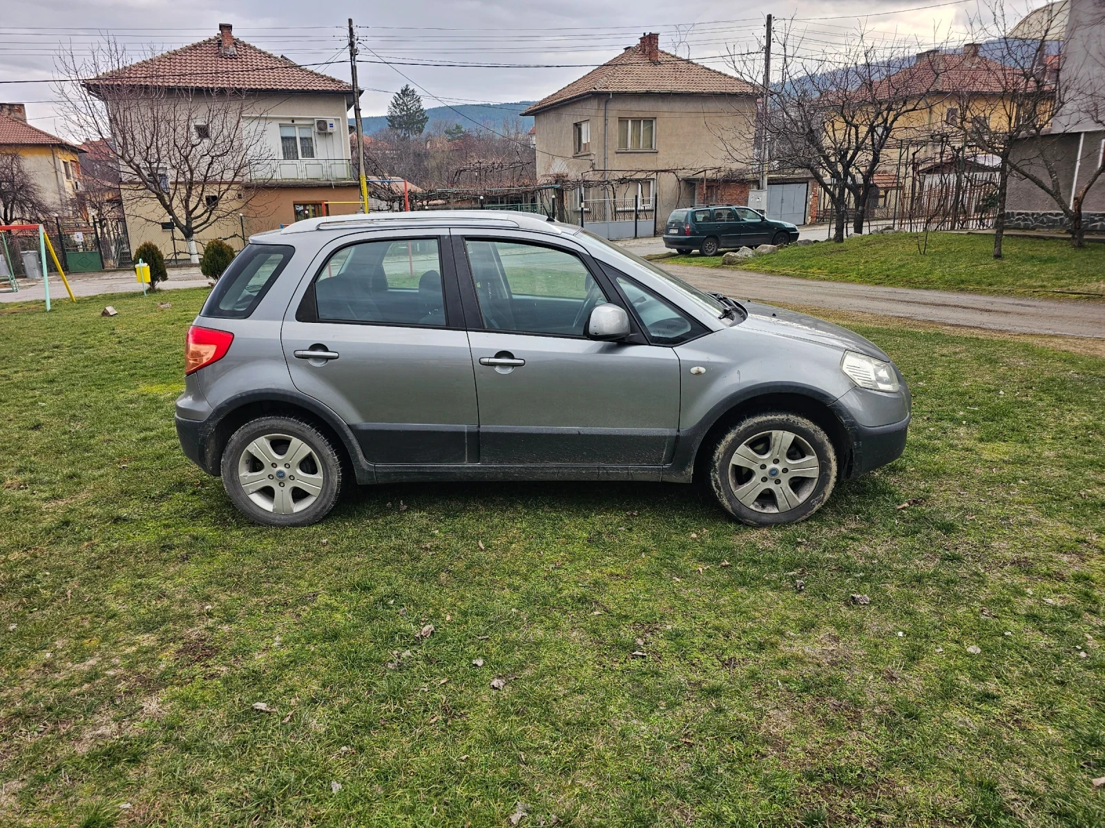Fiat Sedici 1, 9 JTD 4X4 120.к.с, снимка 5 - Автомобили и джипове - 55405705
