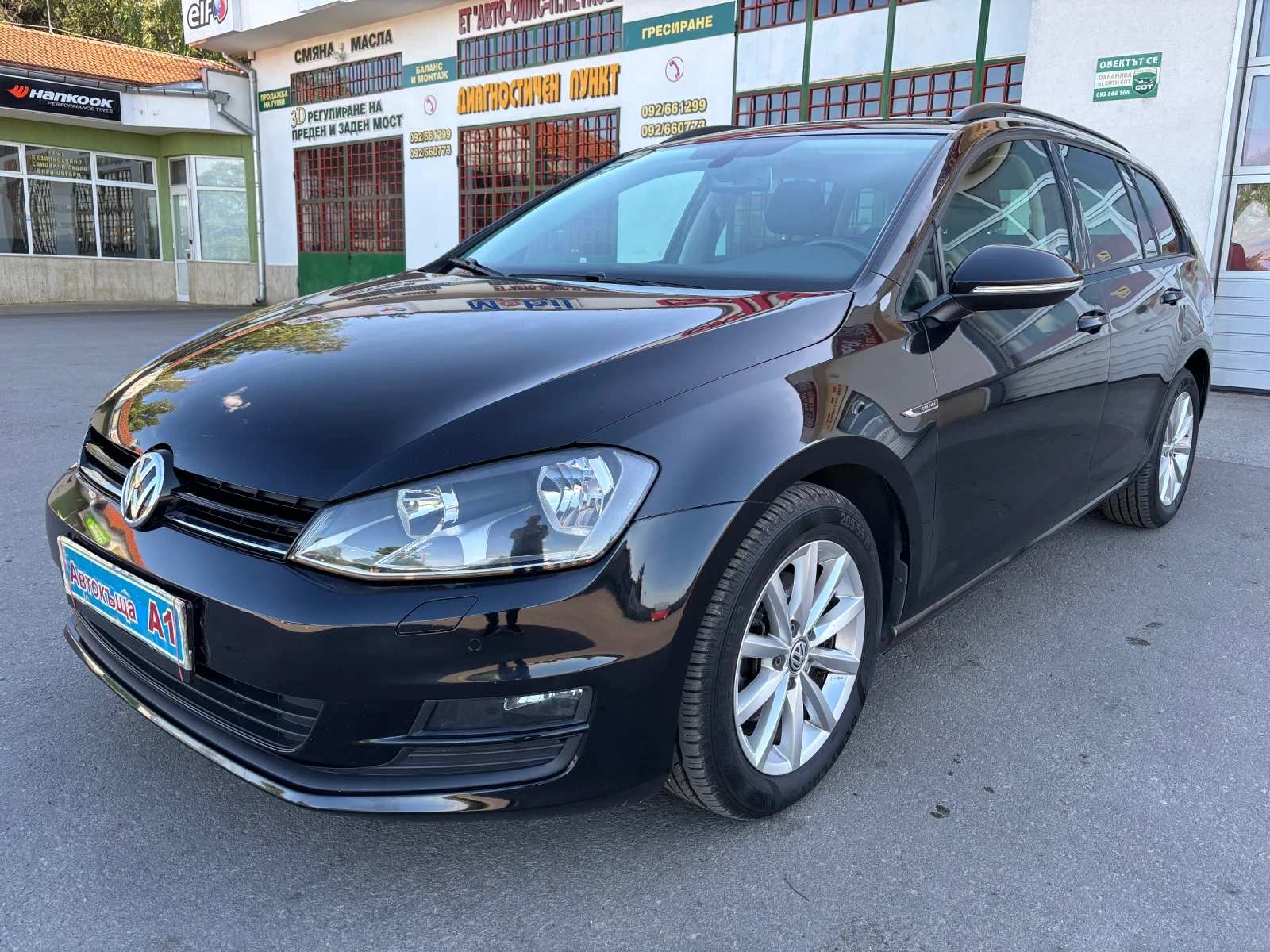 VW Golf 1.6-90-LOUNGE, снимка 2 - Автомобили и джипове - 54713699