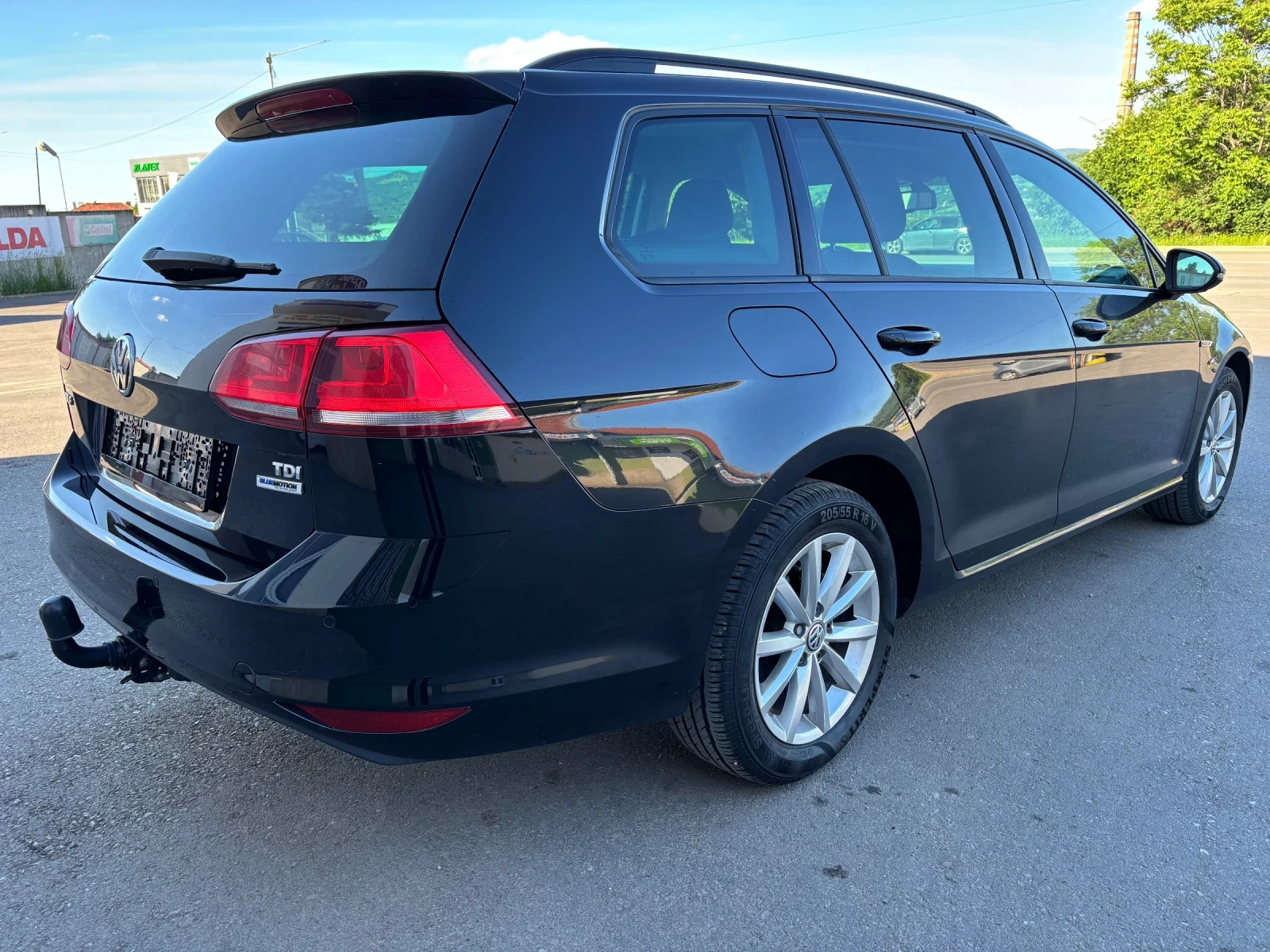 VW Golf 1.6-90-LOUNGE, снимка 5 - Автомобили и джипове - 54713699