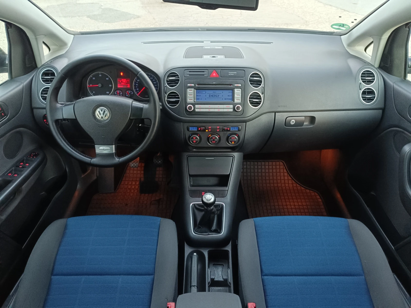 VW Golf Plus 2.0TDI 140к.с. 8V, снимка 9 - Автомобили и джипове - 54896424