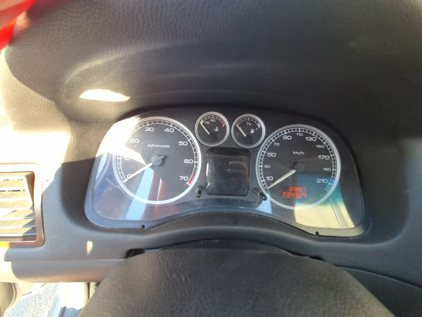 Peugeot 307, снимка 11 - Автомобили и джипове - 54989945