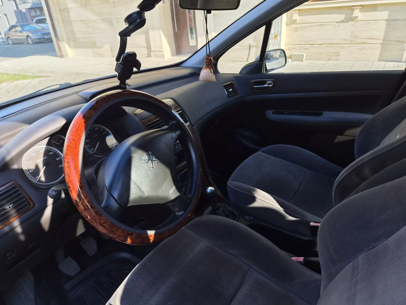 Peugeot 307, снимка 10 - Автомобили и джипове - 54989945