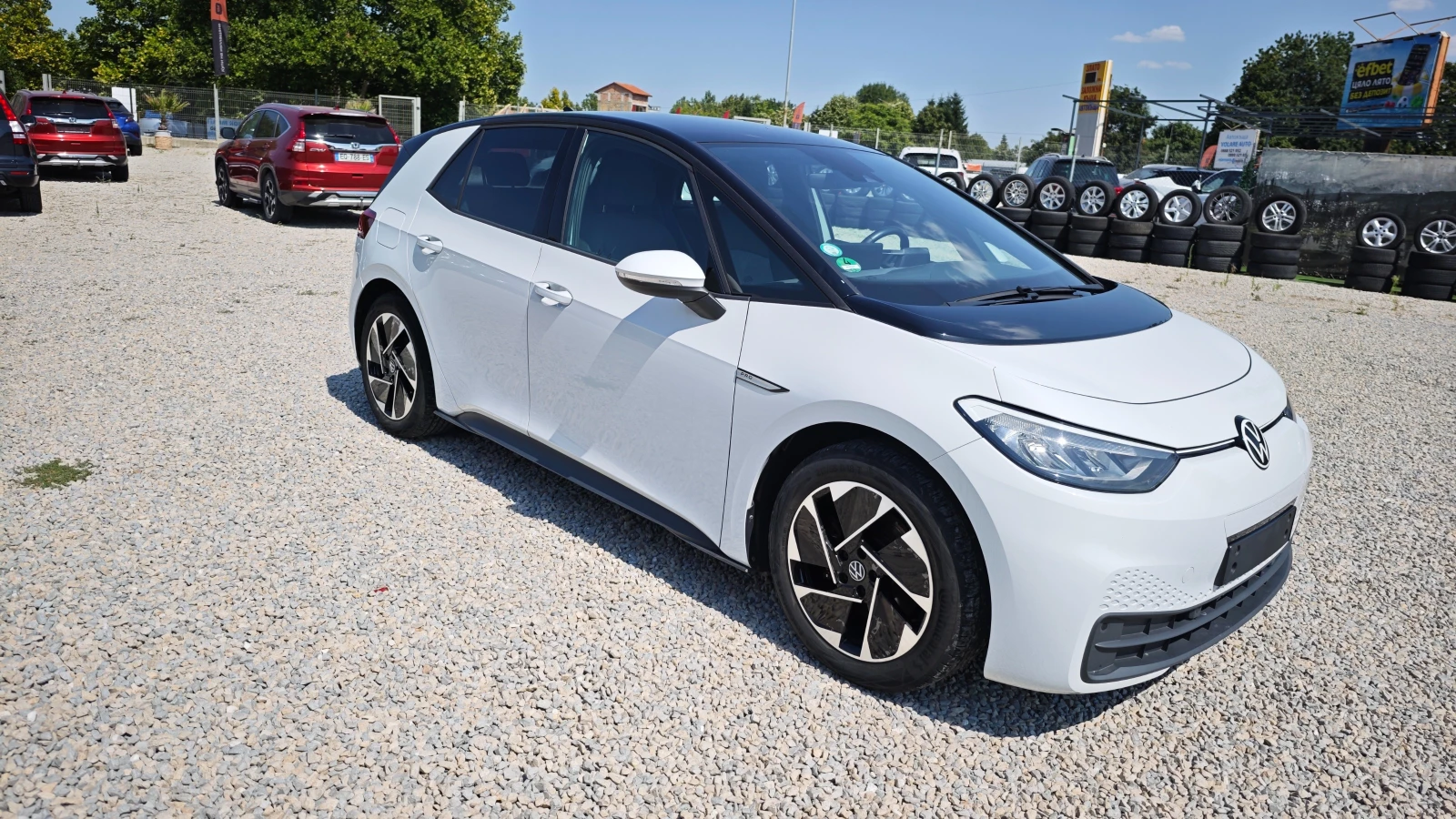 VW ID.3 НАЛИЧЕН РУСЕ/ДАНЪЧЕН КРЕДИТ/СМЯНА НА ЦВЯТ 1000евро, снимка 8 - Автомобили и джипове - 55247984