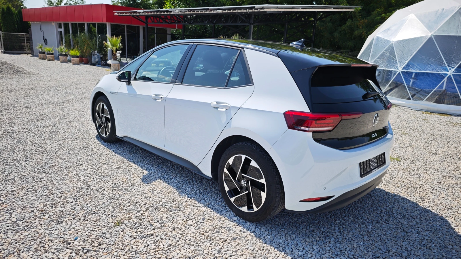 VW ID.3 НАЛИЧЕН РУСЕ/ДАНЪЧЕН КРЕДИТ/СМЯНА НА ЦВЯТ 1000евро, снимка 9 - Автомобили и джипове - 55247984