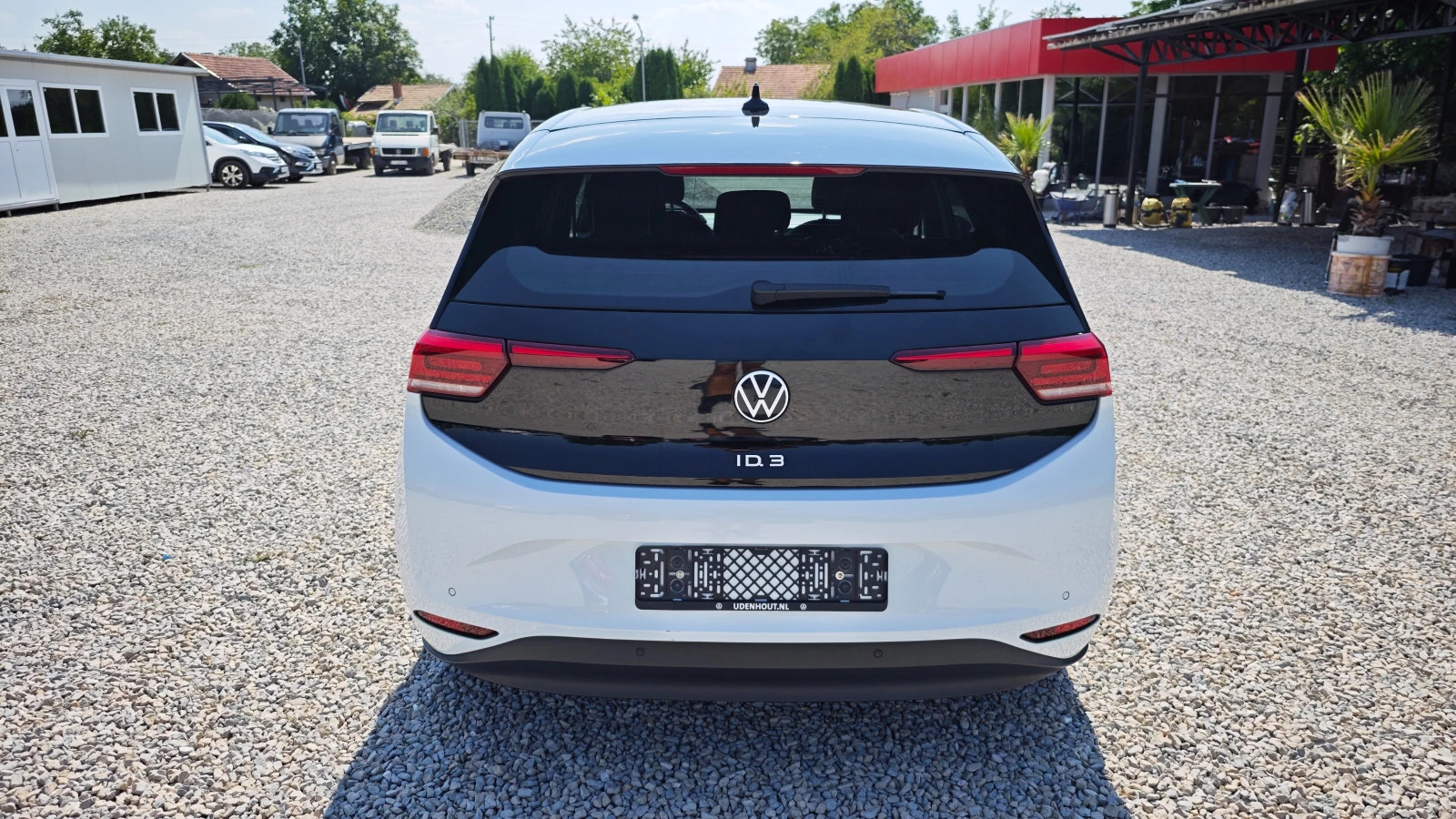 VW ID.3 НАЛИЧЕН РУСЕ/ДАНЪЧЕН КРЕДИТ/СМЯНА НА ЦВЯТ 1000евро, снимка 10 - Автомобили и джипове - 55247984