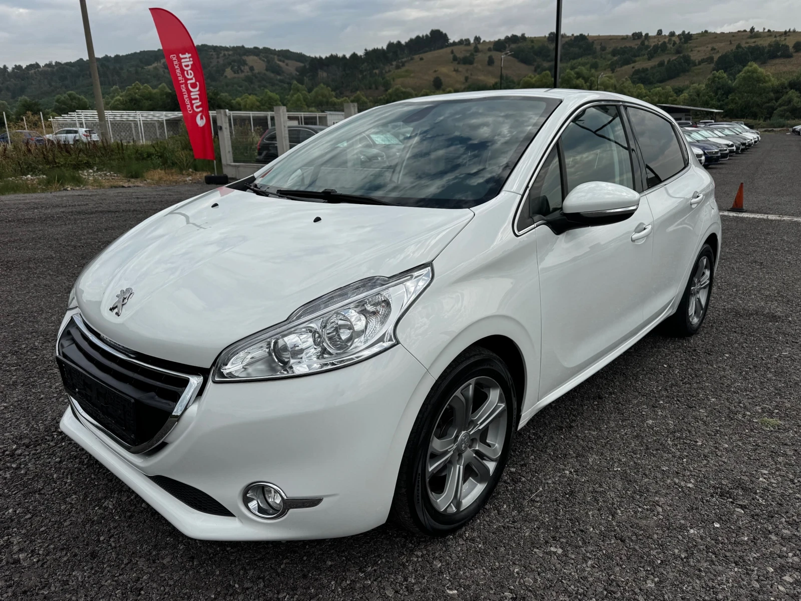 Peugeot 208 1.4 HDI-Allure!!!!