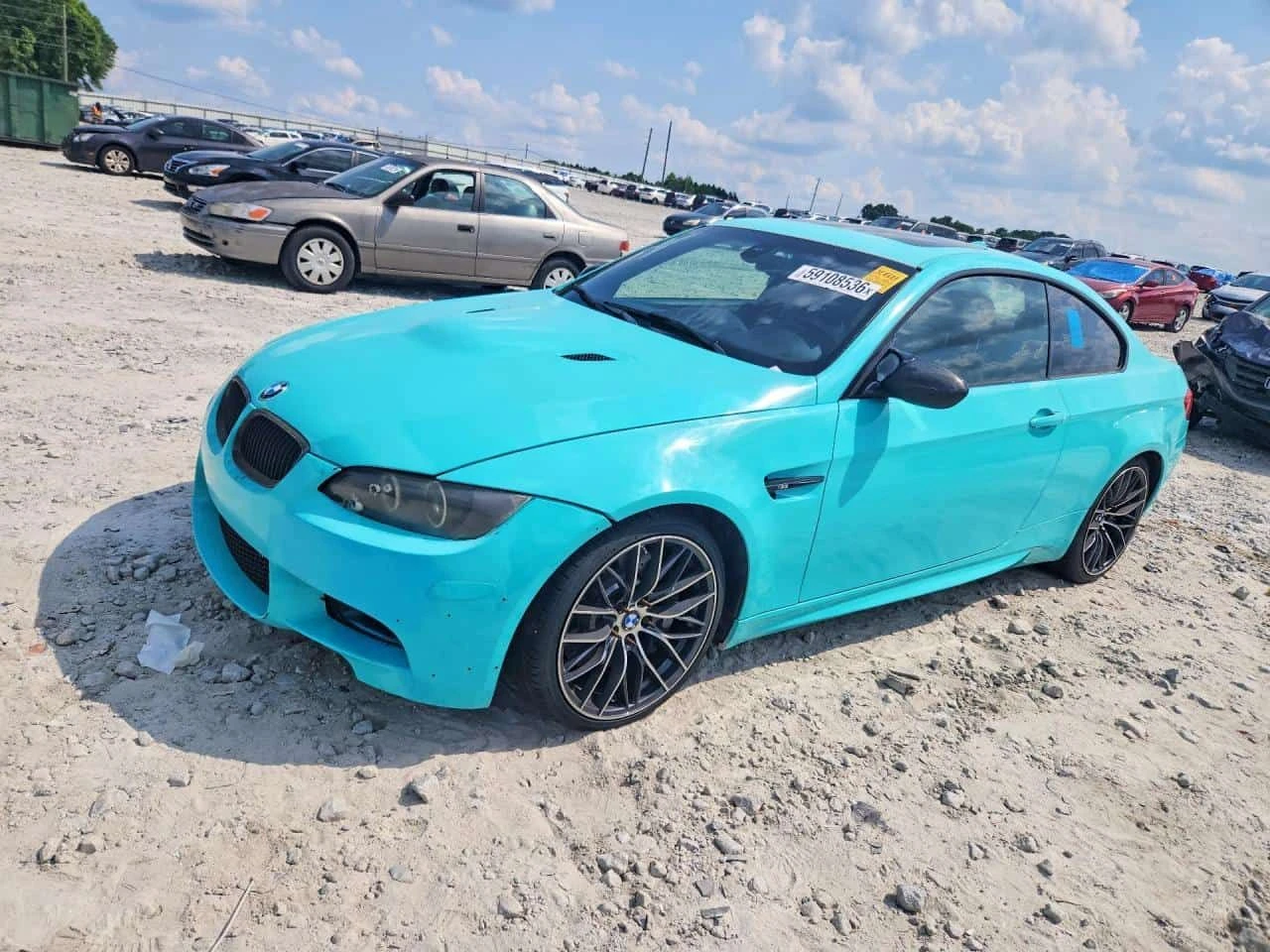 BMW M3 V8  / CARFAX / BABY BLUE / ЦЕНА ДО БЪЛГАРИЯ 