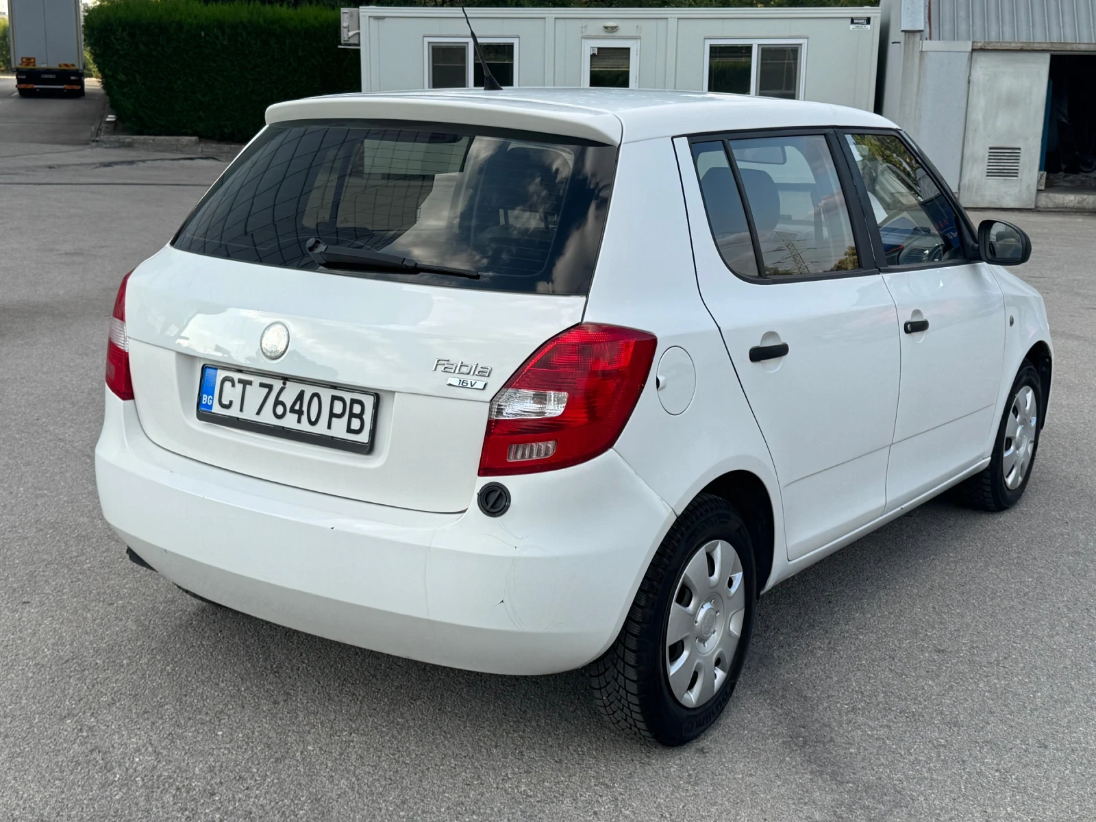 Skoda Fabia Газ-Инж, снимка 4 - Автомобили и джипове - 55838856