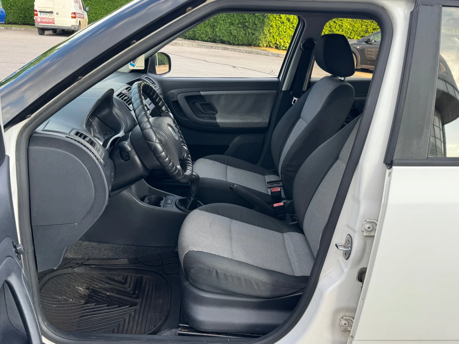 Skoda Fabia Газ-Инж, снимка 7 - Автомобили и джипове - 55838856