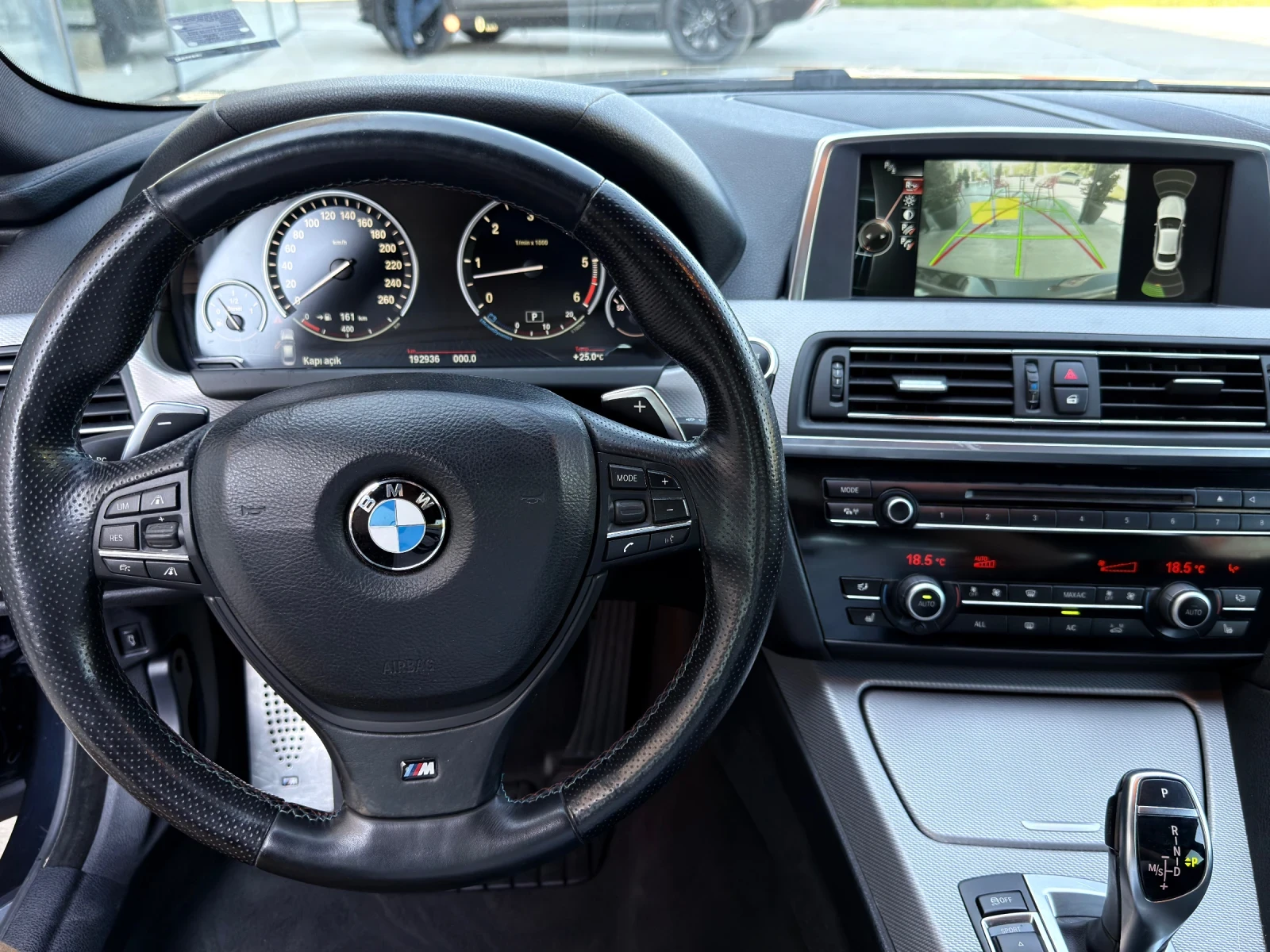 BMW 640 M-Pack/PANO/Keyless/DISTRONIC/LINE ASS, снимка 14 - Автомобили и джипове - 56046726