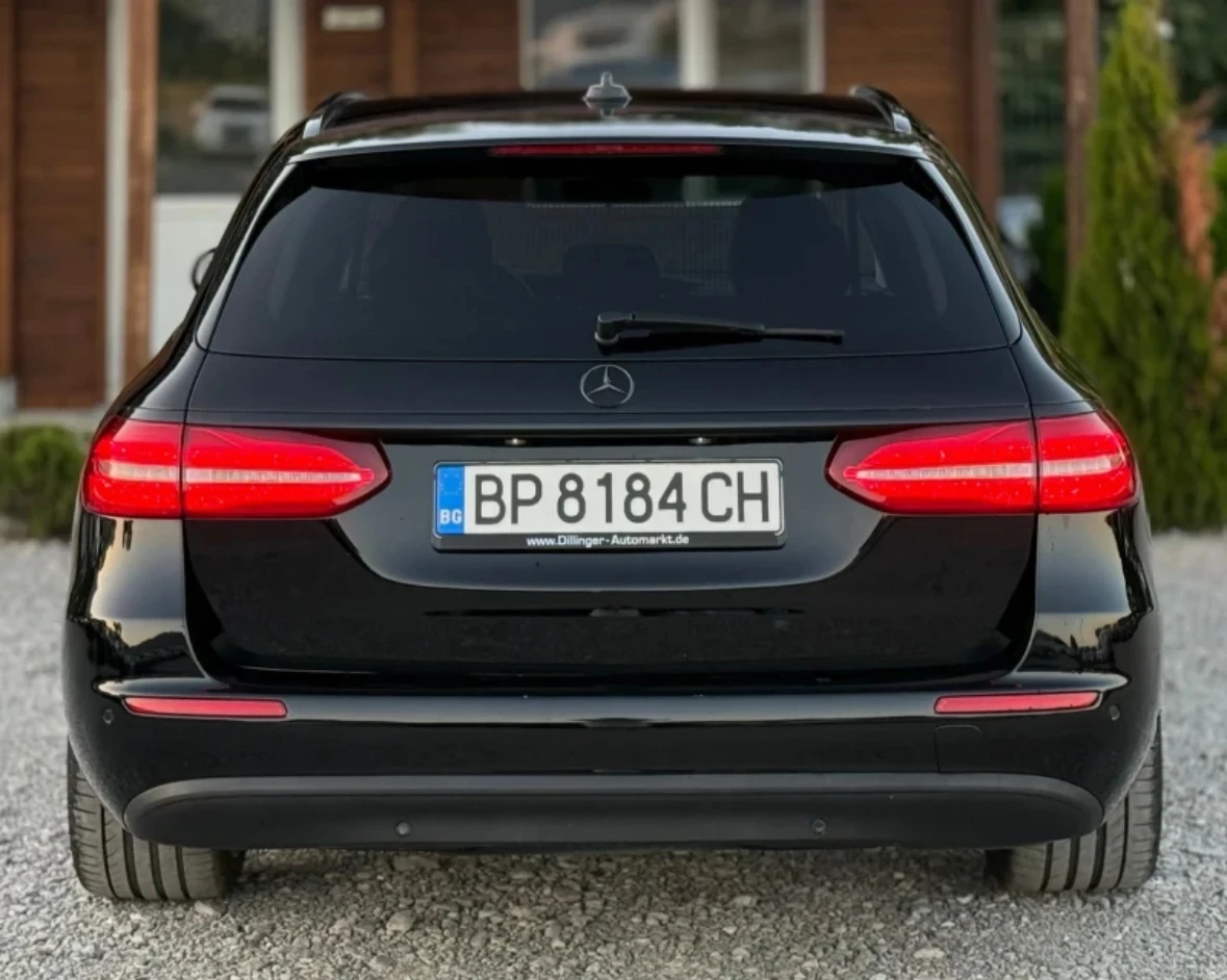 Mercedes-Benz E 200, снимка 3 - Автомобили и джипове - 56111732