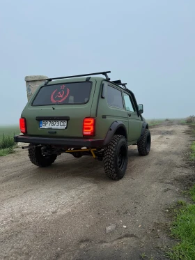Lada Niva 21214, снимка 4