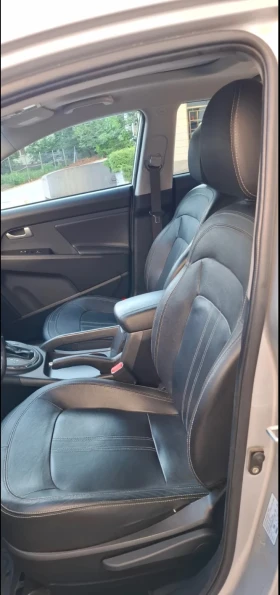 Kia Sportage 2 CRDI 4x4 R - 18900 лв. / 9663.42 € - 71584744 16