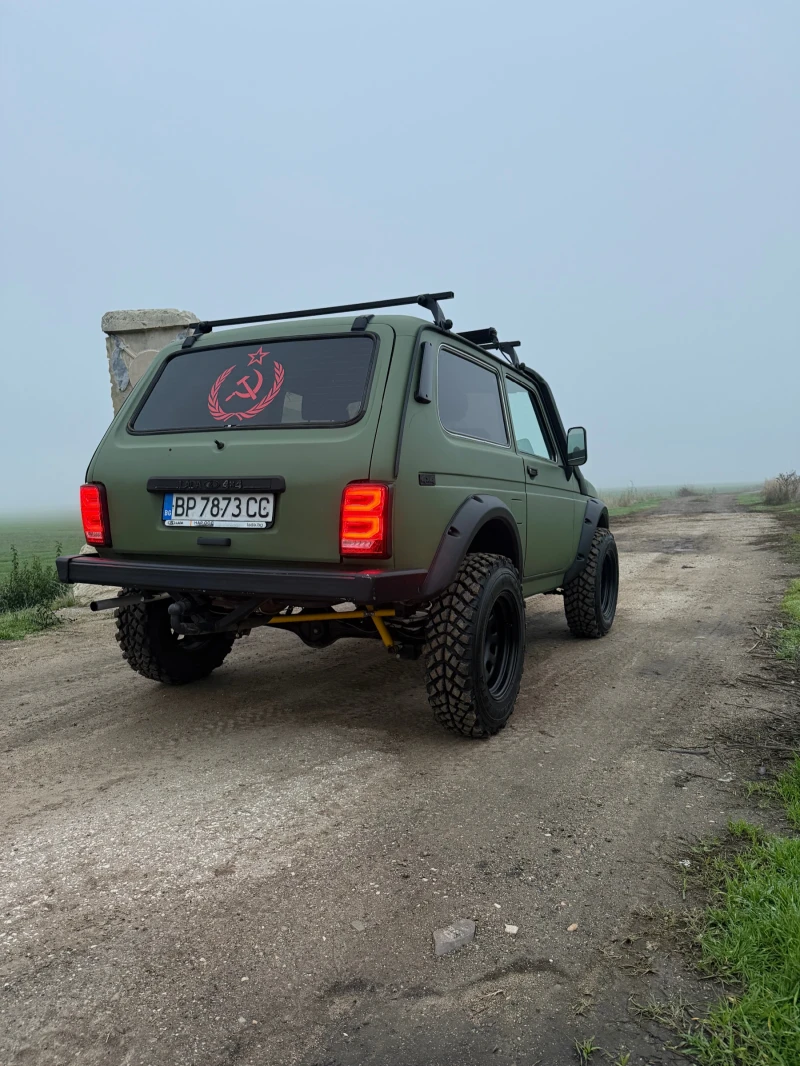 Lada Niva 21214, снимка 4 - Автомобили и джипове - 52418863