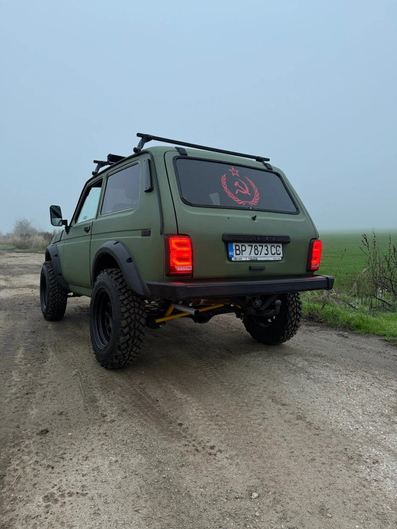 Lada Niva 21214, снимка 3 - Автомобили и джипове - 52418863