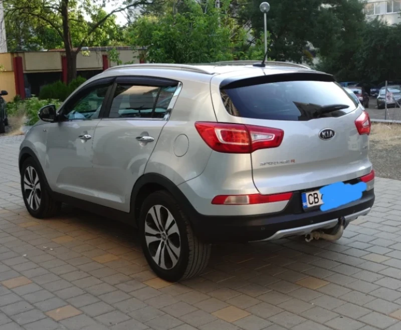 Kia Sportage 2 CRDI 4x4 R, снимка 5 - Автомобили и джипове - 52869003