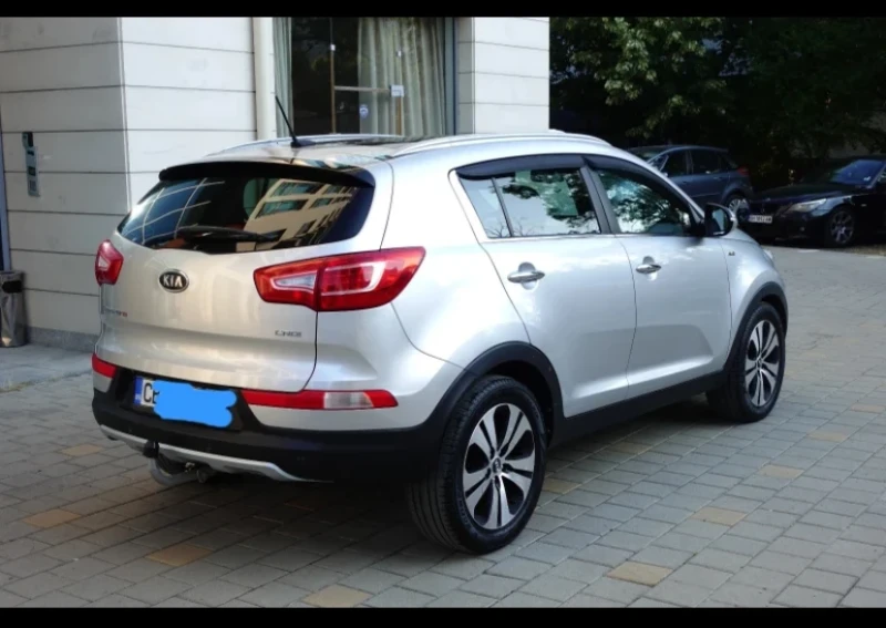 Kia Sportage 2 CRDI 4x4 R, снимка 4 - Автомобили и джипове - 52869003