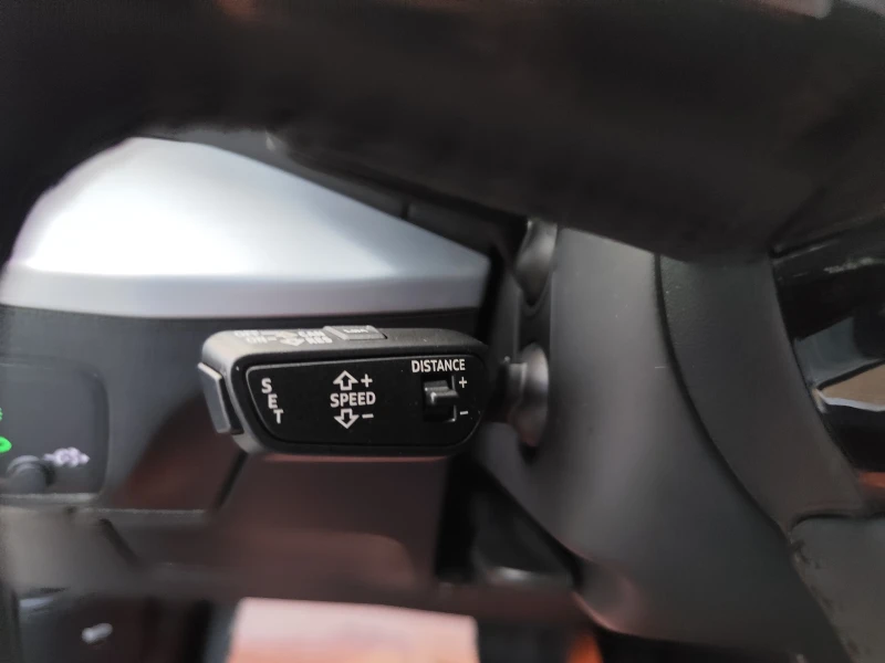 Audi Q2 1.5TFSi* АВТОМАТИК* EURO6D* LED* NAVI* CAMERA* , снимка 9 - Автомобили и джипове - 53261395