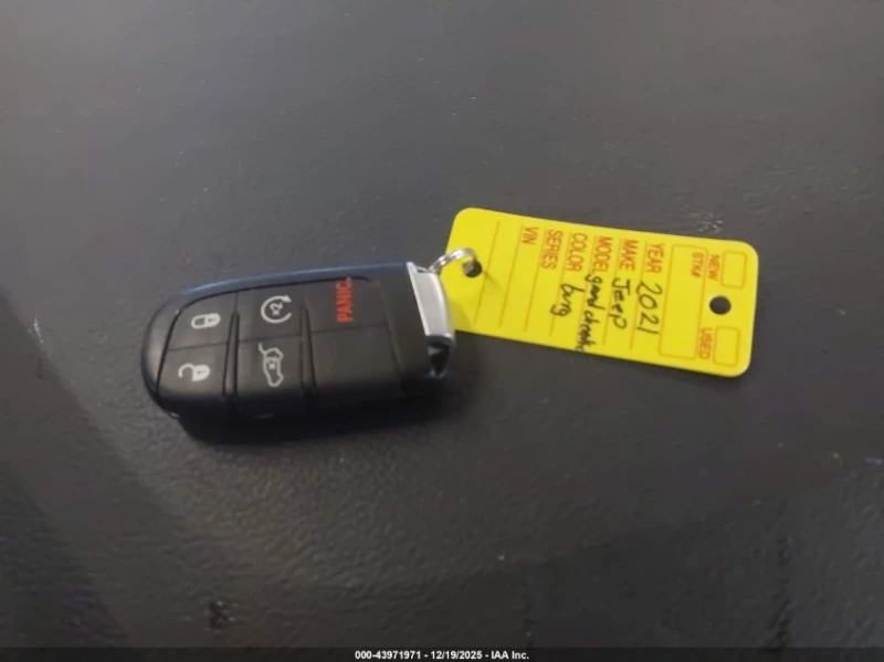 Jeep Grand cherokee 3.6L V-6 DOHC, VVT, 293HP 4X4 Drive, снимка 3 - Автомобили и джипове - 53564307