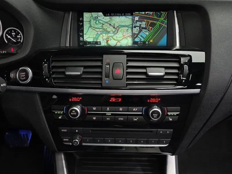 BMW X4 2.0d, снимка 16 - Автомобили и джипове - 54604877