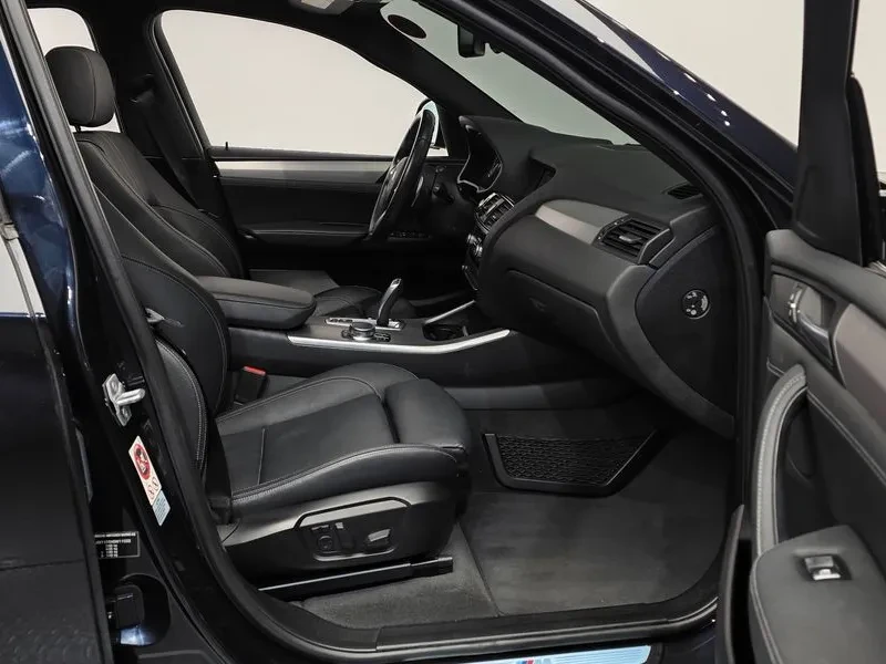 BMW X4 2.0d, снимка 11 - Автомобили и джипове - 54604877