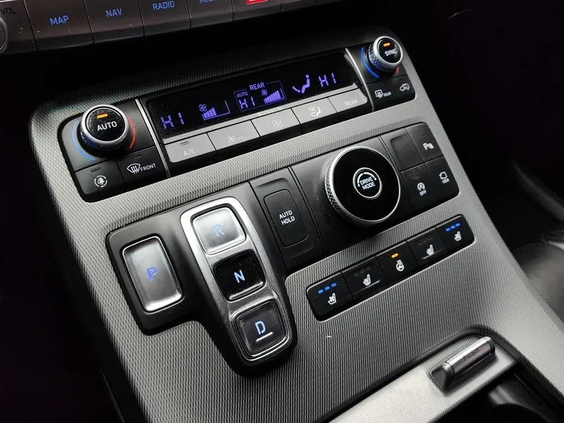Hyundai Palisade 2.2 CRDI, снимка 9 - Автомобили и джипове - 54678720