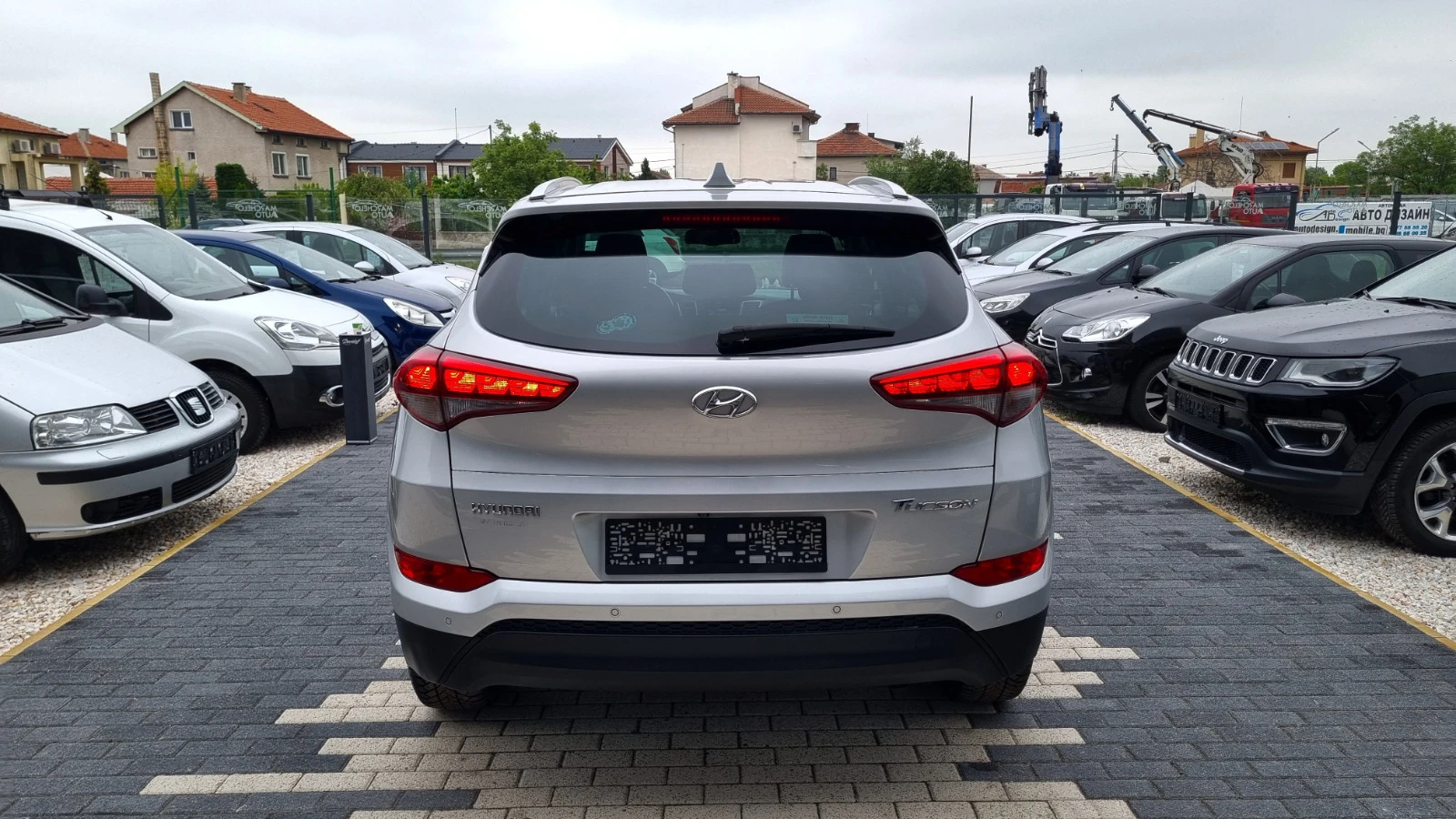 Hyundai Tucson 1.7CRDI NAVI//KEY LESS//KAMERA//ГАРАНЦИЯ!!! - изображение 4