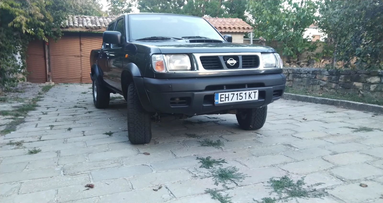 Nissan Navara 2.5TD - изображение 4