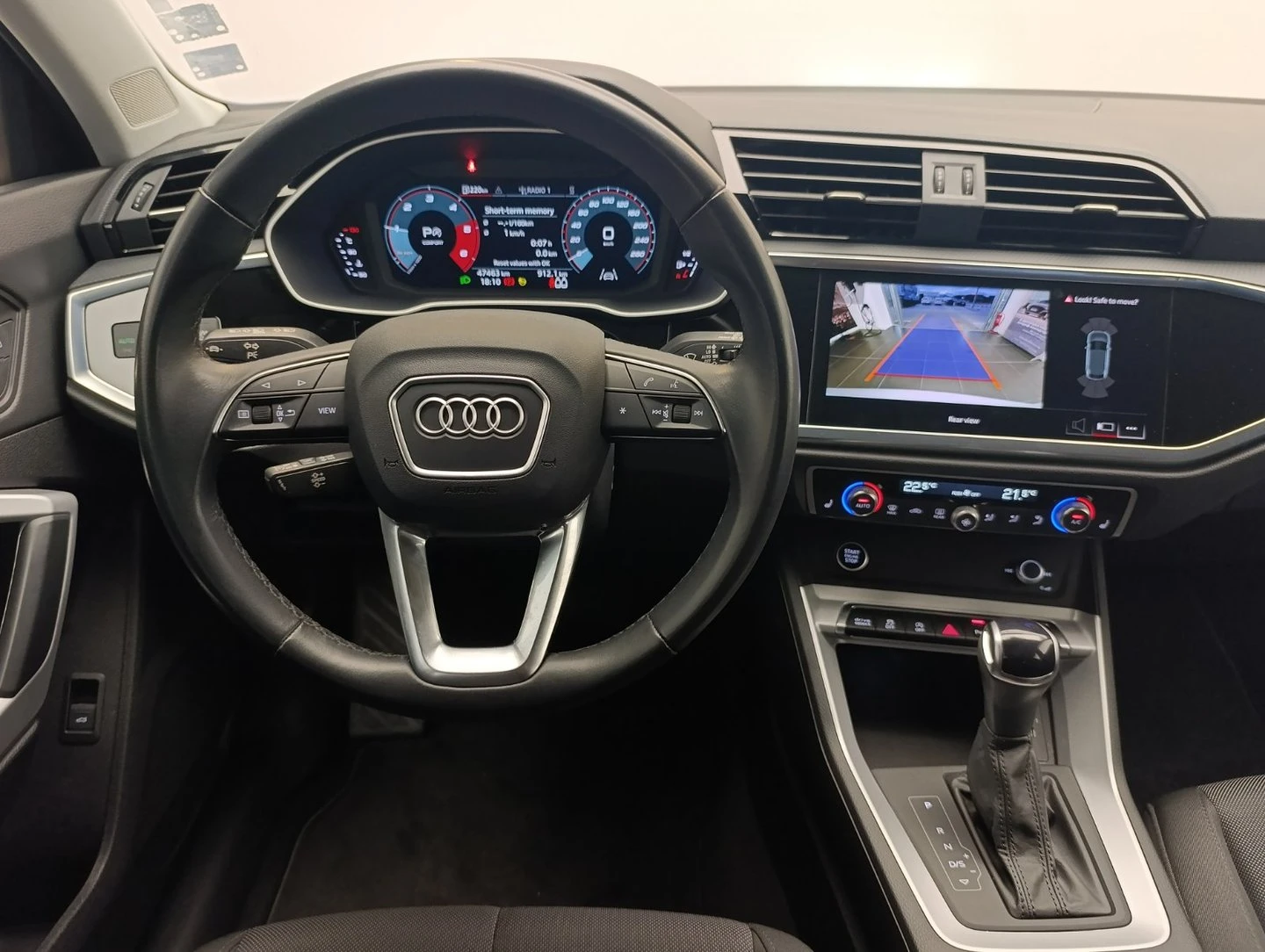 Audi Q3 35 TDI - изображение 8
