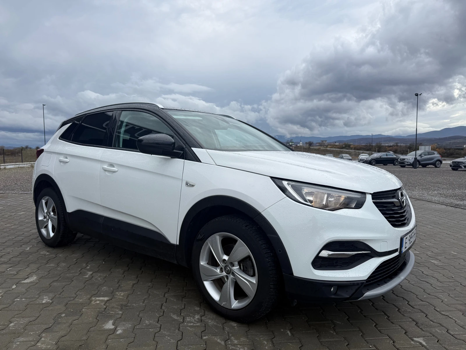 Opel Grandland X 1.5dci  - изображение 3