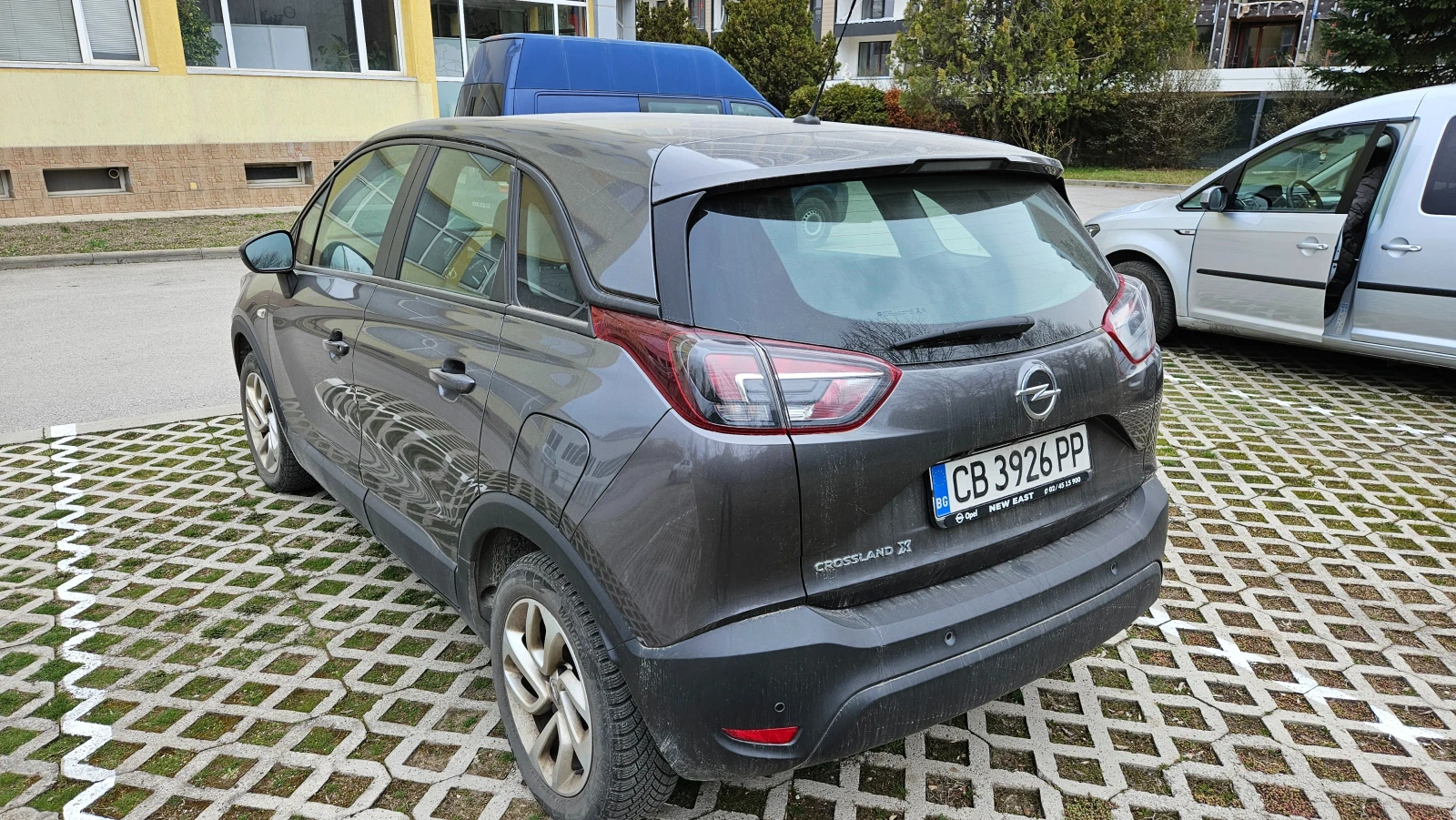 Opel Crossland X, снимка 4 - Автомобили и джипове - 54123961