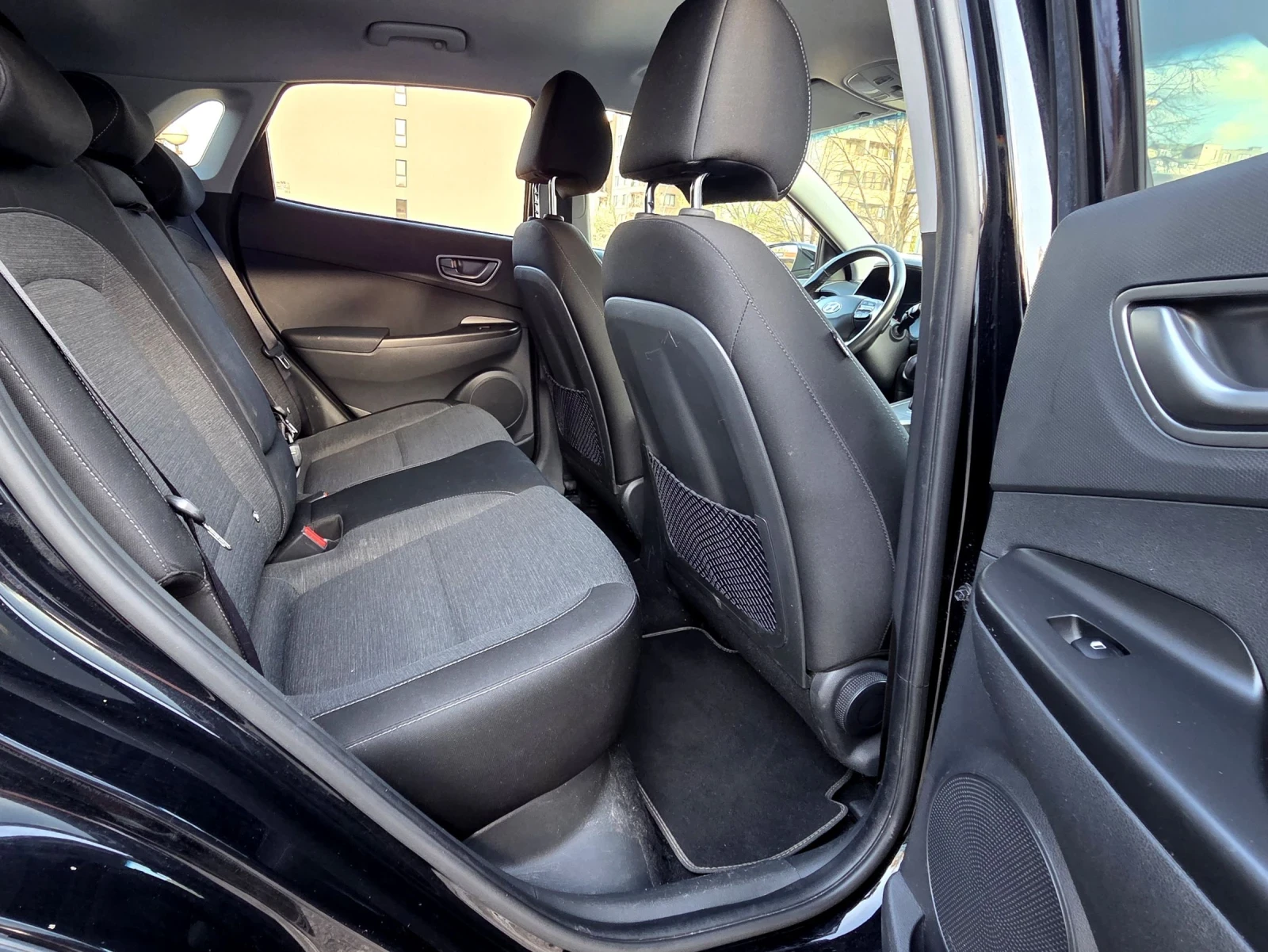 Hyundai Kona 64KWh/SOH100%/Blue Link, снимка 10 - Автомобили и джипове - 54230889