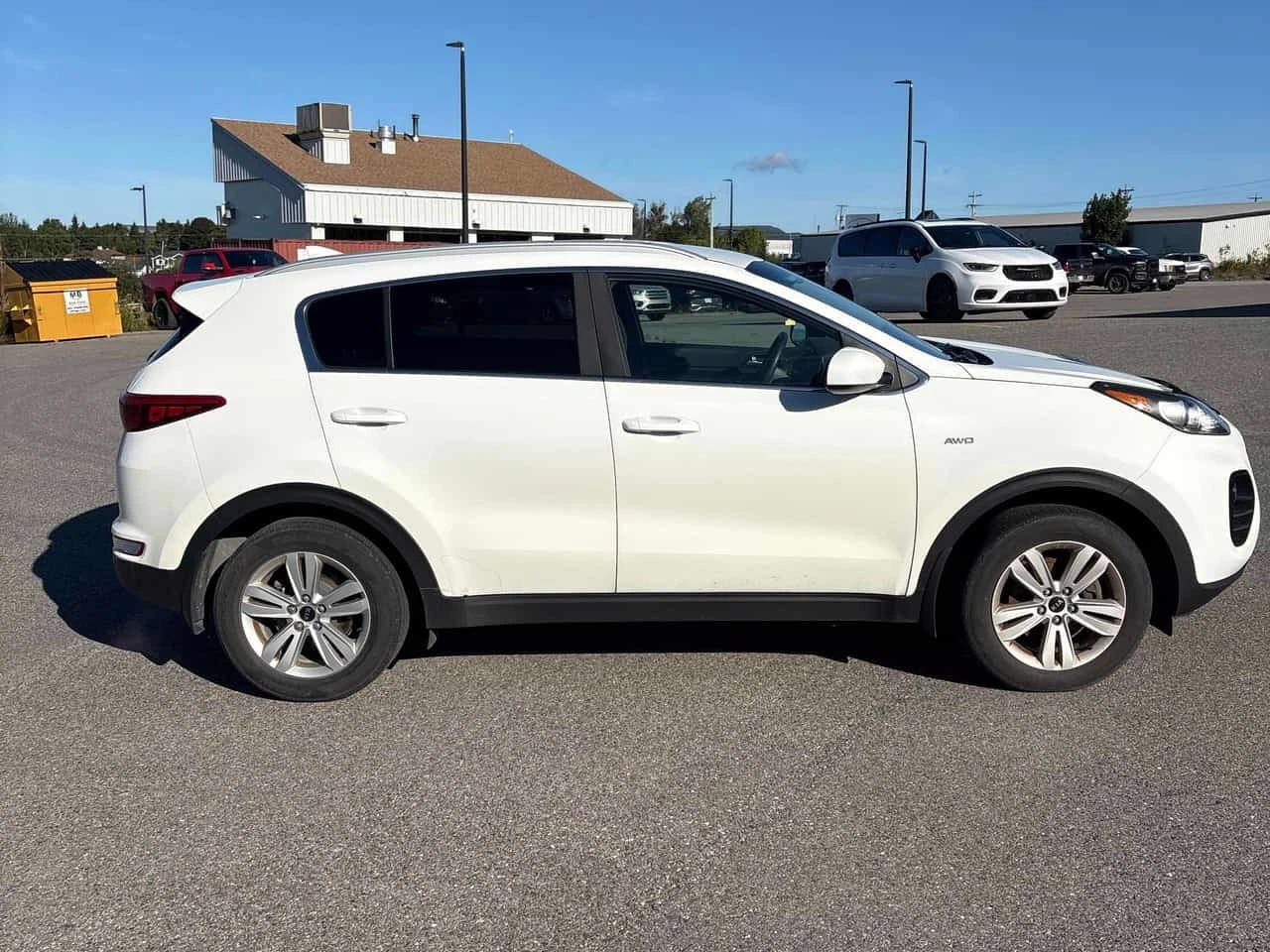 Kia Sportage * LX * АВТОКРЕДИТ БЕЗ ПЪРВОНАЧАЛНА ВНОСКА* , снимка 3 - Автомобили и джипове - 56222195