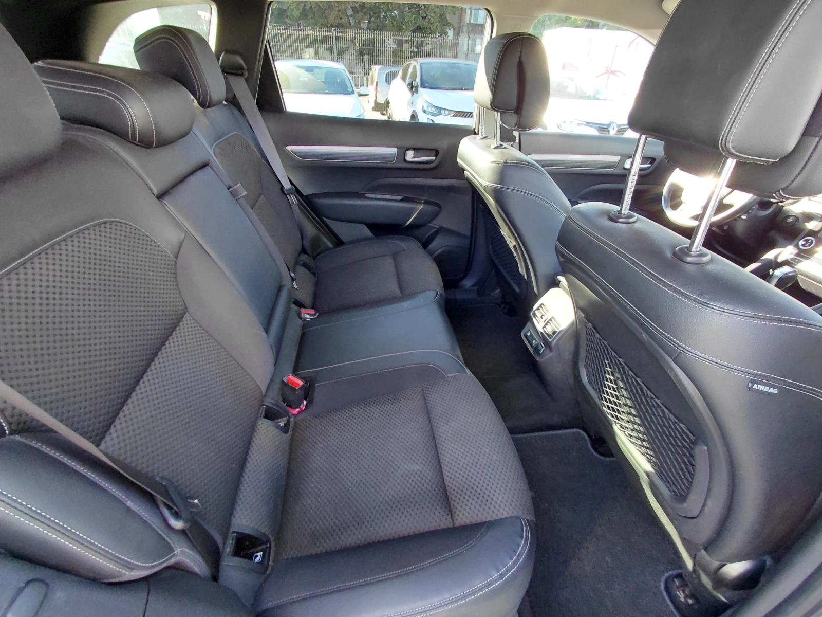 Renault Koleos 1.3TCe/157к.с/Intens, снимка 15 - Автомобили и джипове - 56311241