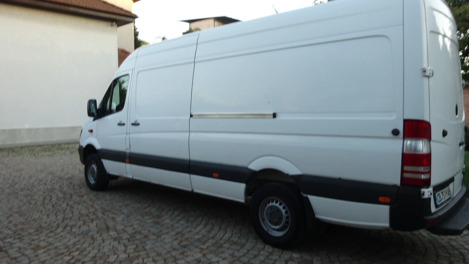 Mercedes-Benz Sprinter 319 4x4 - изображение 3